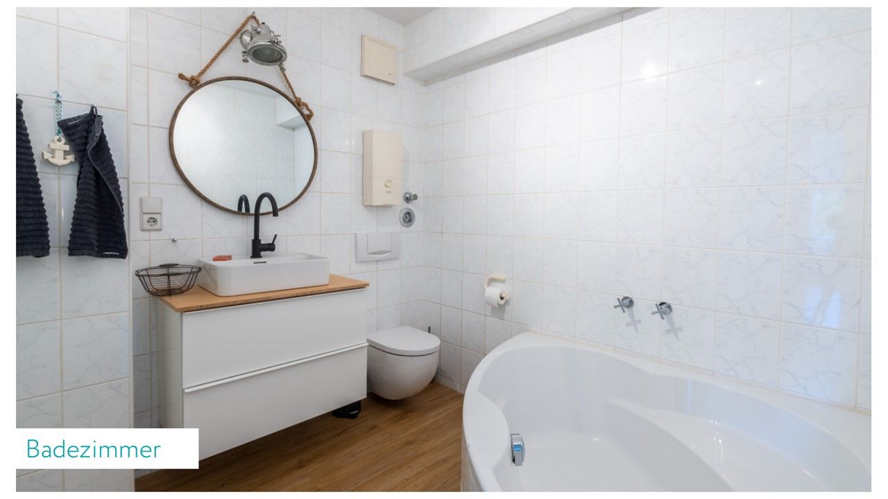  Beautiful House With Sunny Roof Terrace On The Outskirts Of Cologne. Excellent Connections To Cologn  -  Beautiful house with sunny roof terrace on the outskirts of Cologne. Excellent connections to Cologne city centre & trade fair.  - Gallery -  14