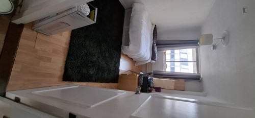 Lovely Double Bedroom close to Farringdon Metro