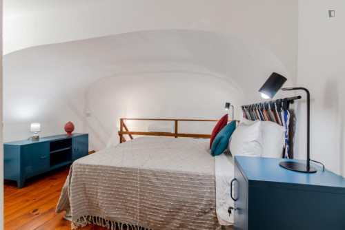 Charismatic 1-bedroom apartment near the Centrale train station