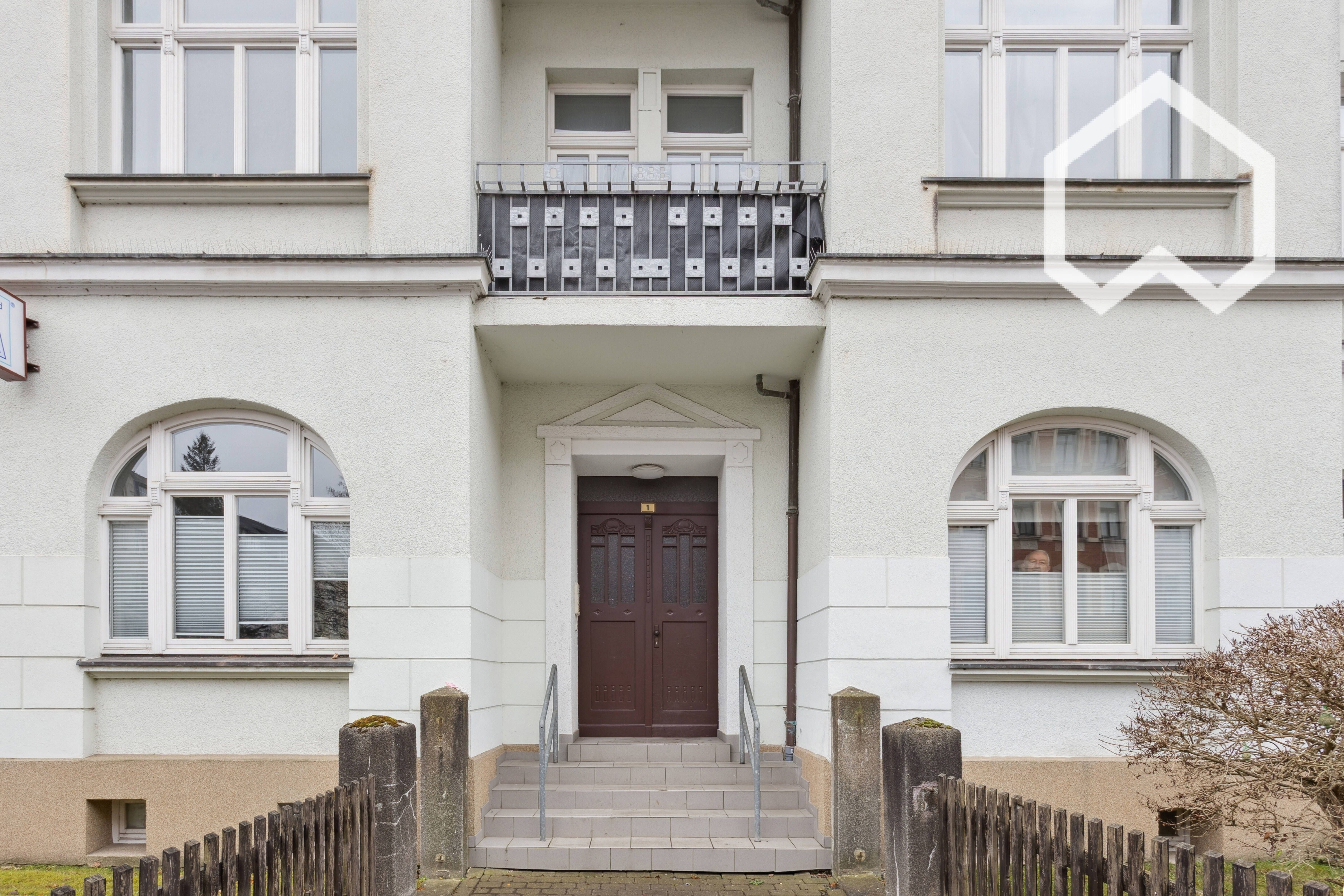 Whirlpool In The Heart Of The Art Nouveau District - 3