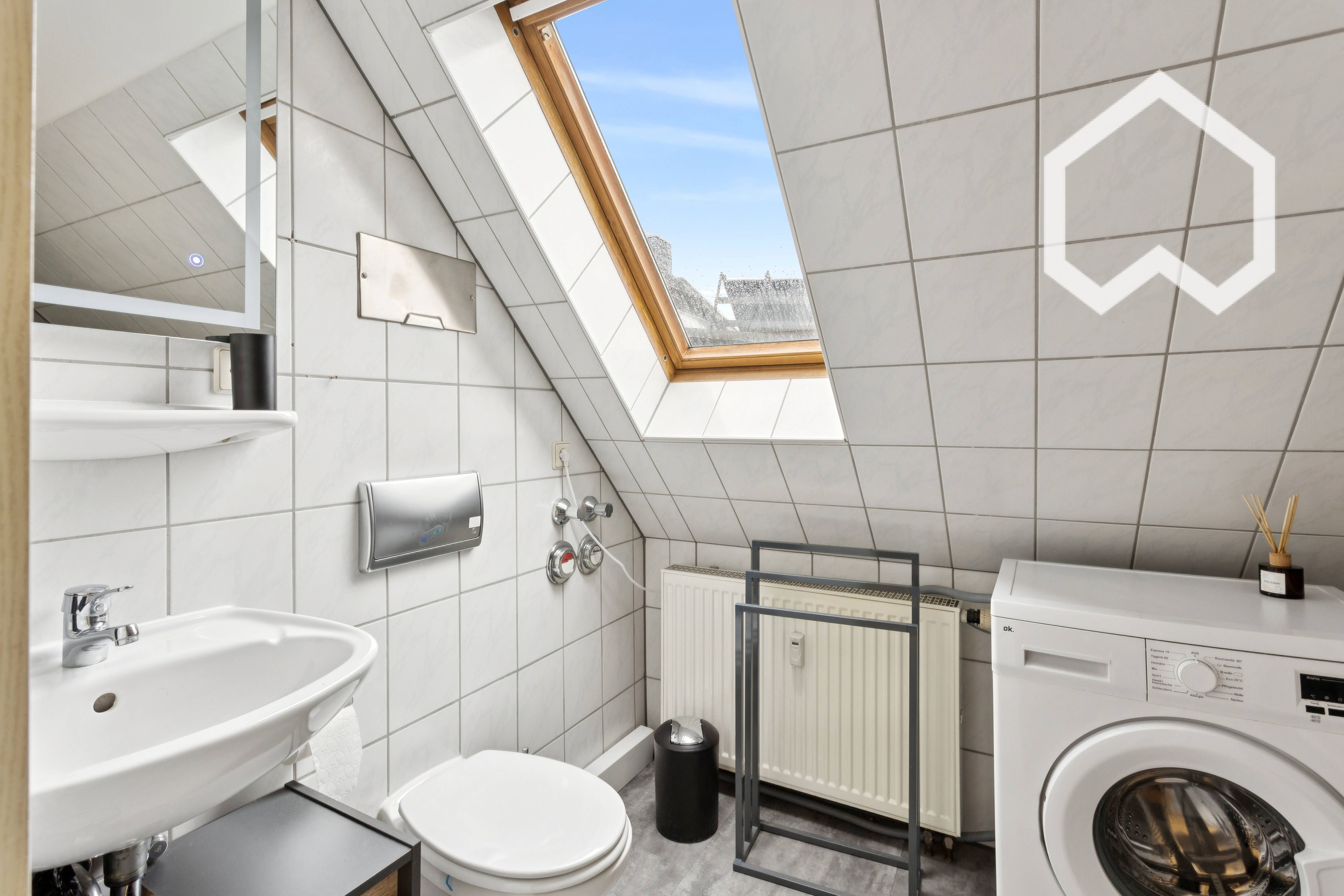 Whirlpool In The Heart Of The Art Nouveau District - 7