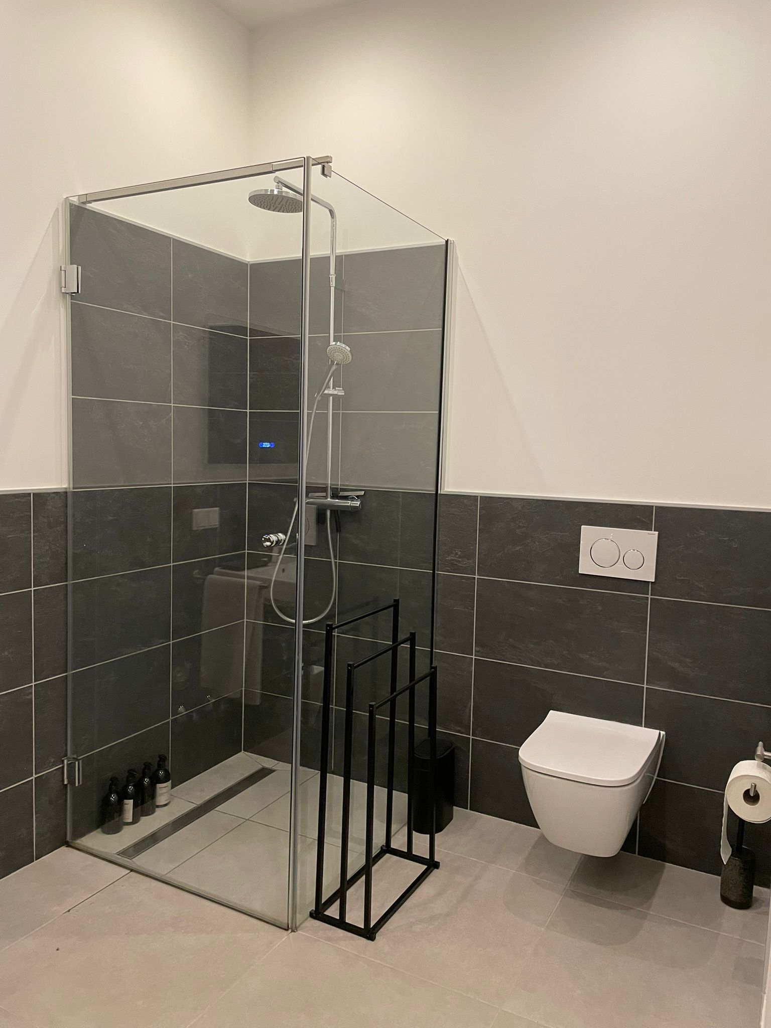 Furnished Design Loft Apartment Right By The Barmer Anlagen (01.01.–15.06.26) - Furnished Design Loft Apartment right by the Barmer Anlagen (01.01.–15.06.26) - Gallery - 11