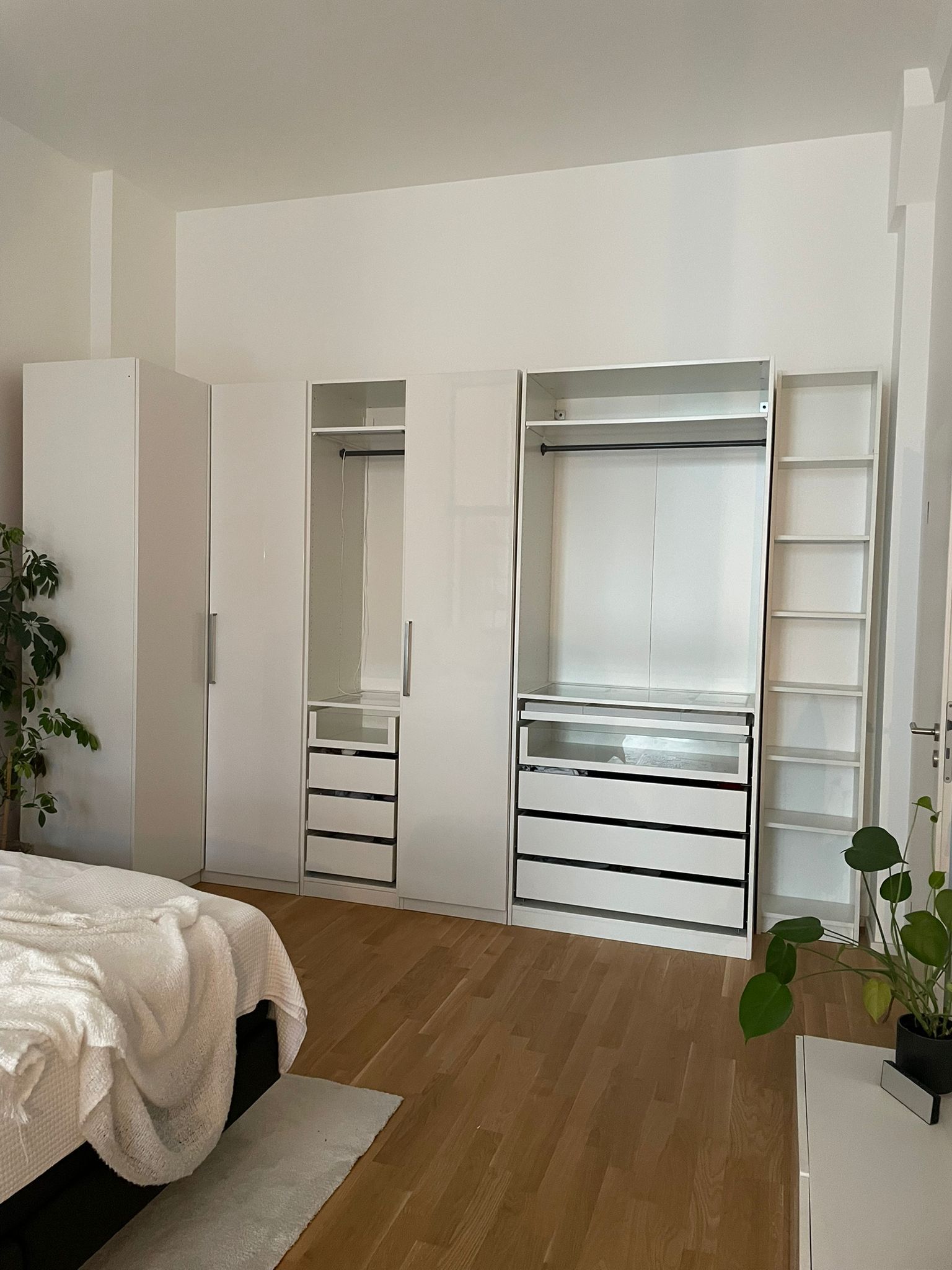  Furnished Design Loft Apartment Right By The Barmer Anlagen (01.01.–15.06.26)  -  Furnished Design Loft Apartment right by the Barmer Anlagen (01.01.–15.06.26)  - Gallery -  22