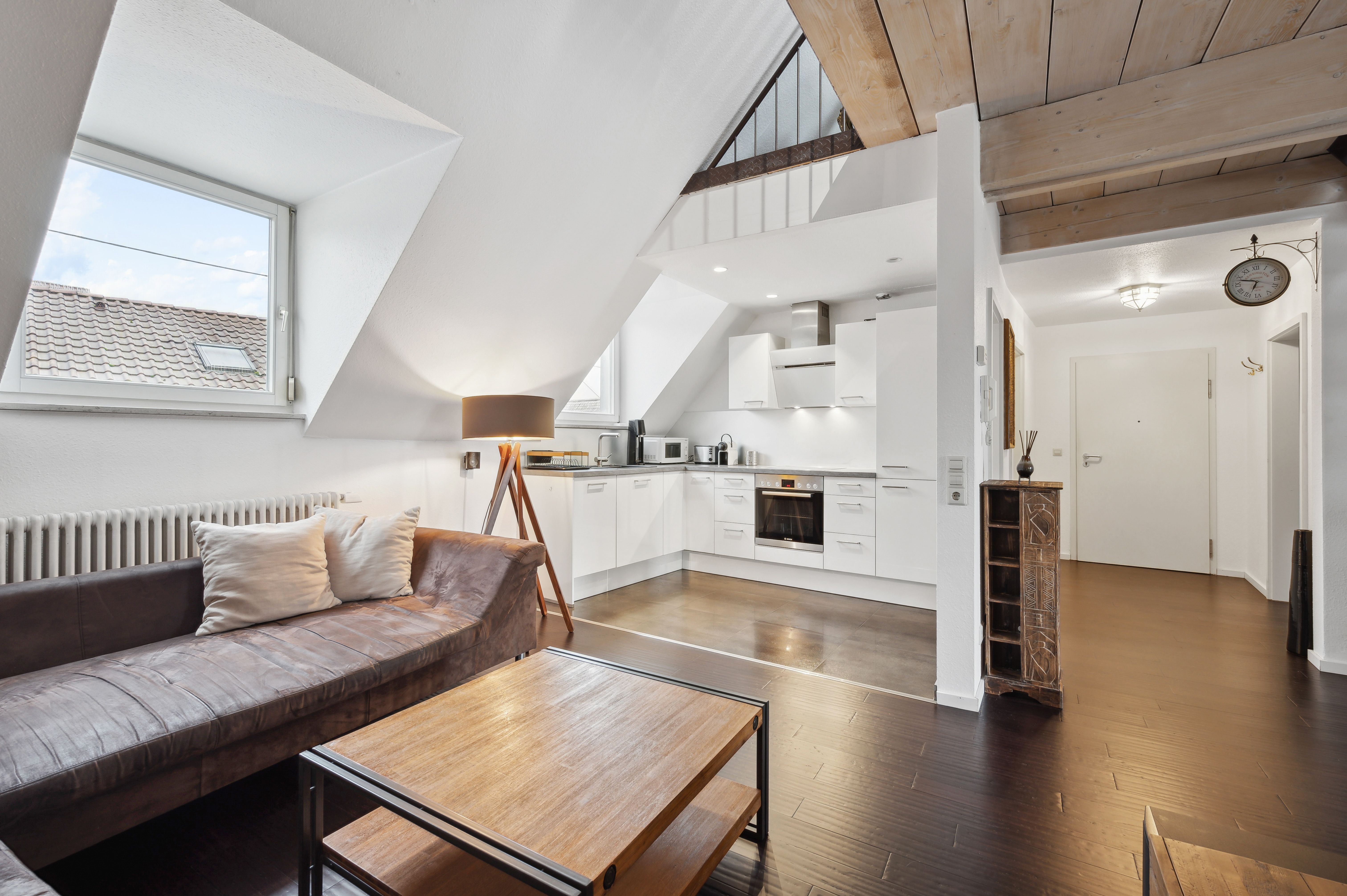 Family 3.5 Room Maisonette "Jacobsen" I City Center I Mercedes I Netflix I AirCon I Home Office I Pe - Family 3.5 room maisonette "Jacobsen" I City center I Mercedes I Netflix I AirCon I Home office I Pet friendly - Gallery - 10