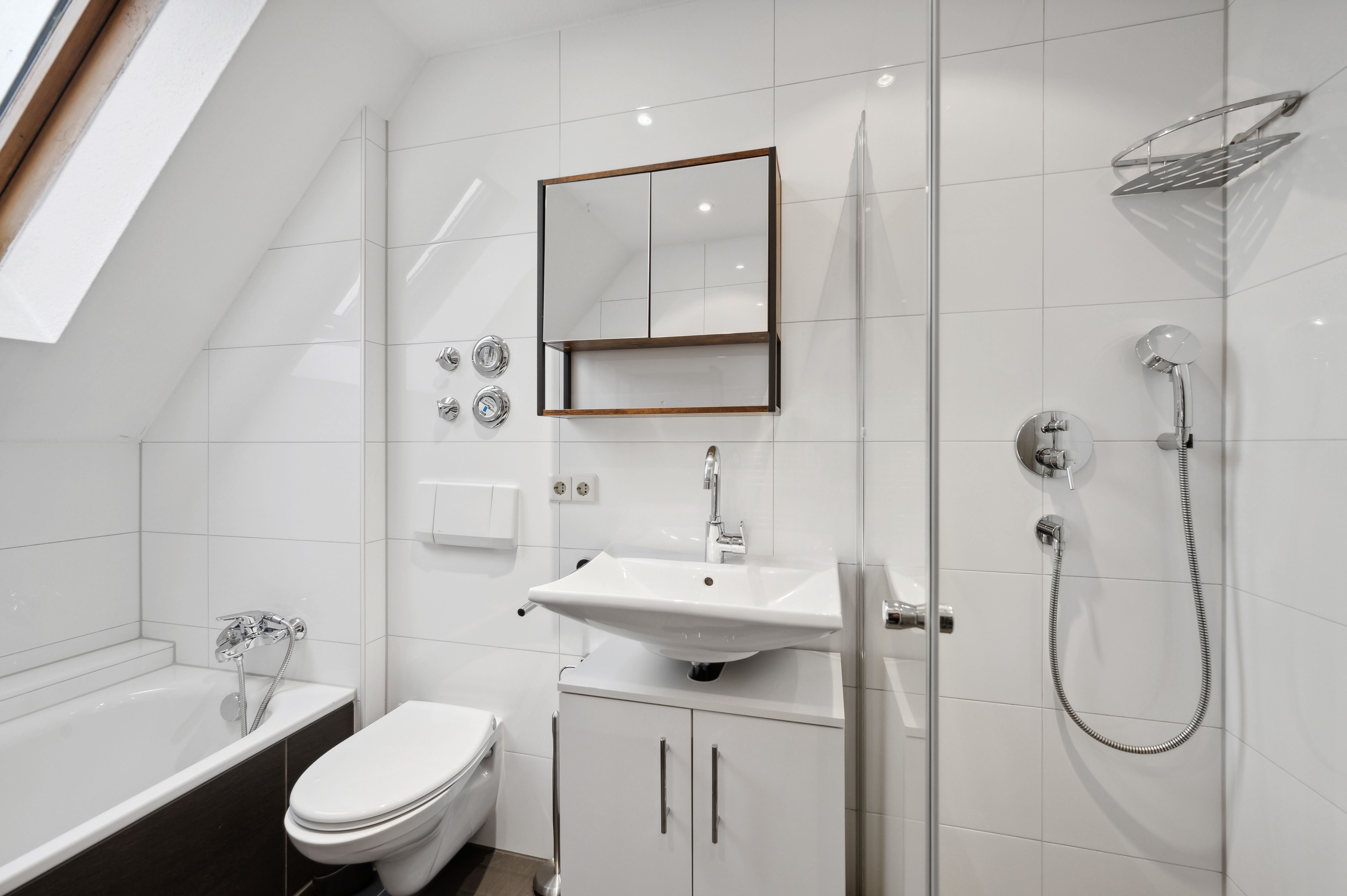 Family 3.5 Room Maisonette "Jacobsen" I City Center I Mercedes I Netflix I AirCon I Home Office I Pe - Family 3.5 room maisonette "Jacobsen" I City center I Mercedes I Netflix I AirCon I Home office I Pet friendly - Gallery - 1