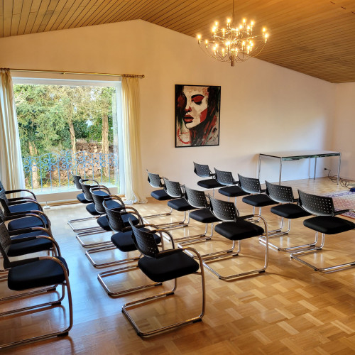 Exklusive Workation-Villa bei Frankfurt – 340 m² . 3 Work-Bedrooms mit Forum-Salon
