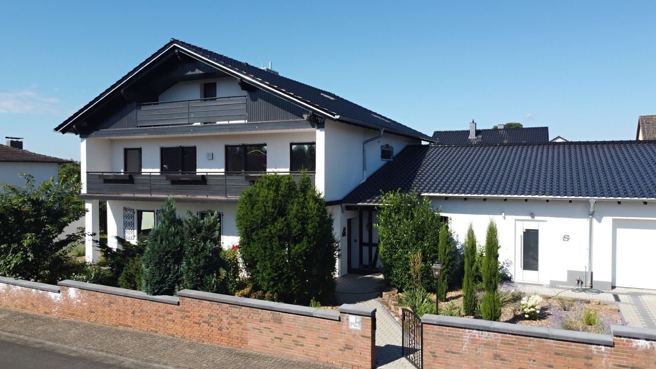 Exklusive Workation-Villa Bei Frankfurt – 340 M² . 3 Work-Bedrooms Mit Forum-Salon - 6