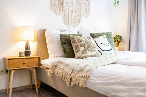 Canopy Loft – Bright & Stylish Loft with Balcony Overlooking Nature