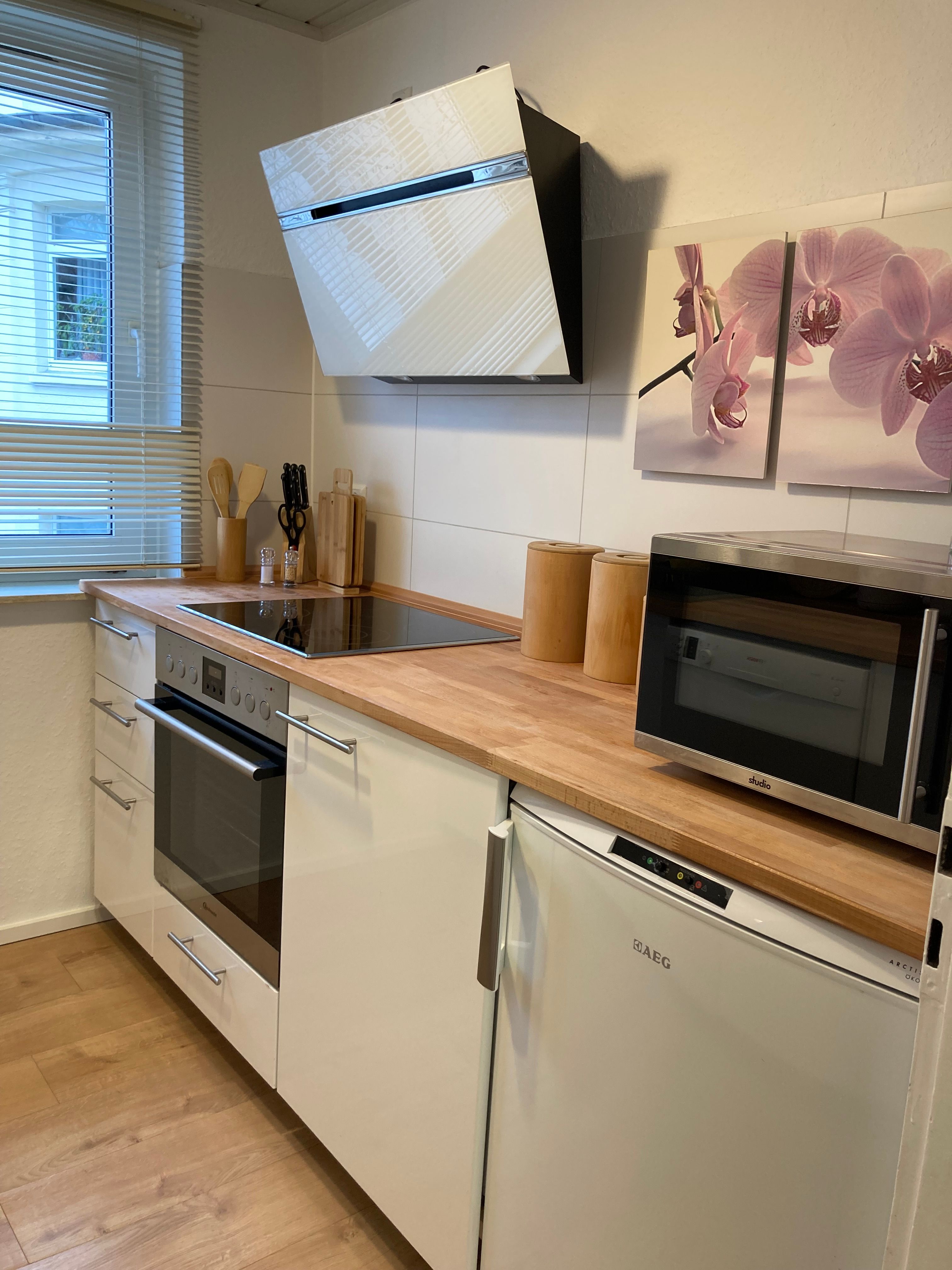  Top Furnished 3-Room Flat, 60m2, Troisdorf Centre, 5 Min Walk To The Train Station  -  Top furnished 3-room flat, 60m2, Troisdorf centre, 5 min walk to the train station  - Gallery -  15