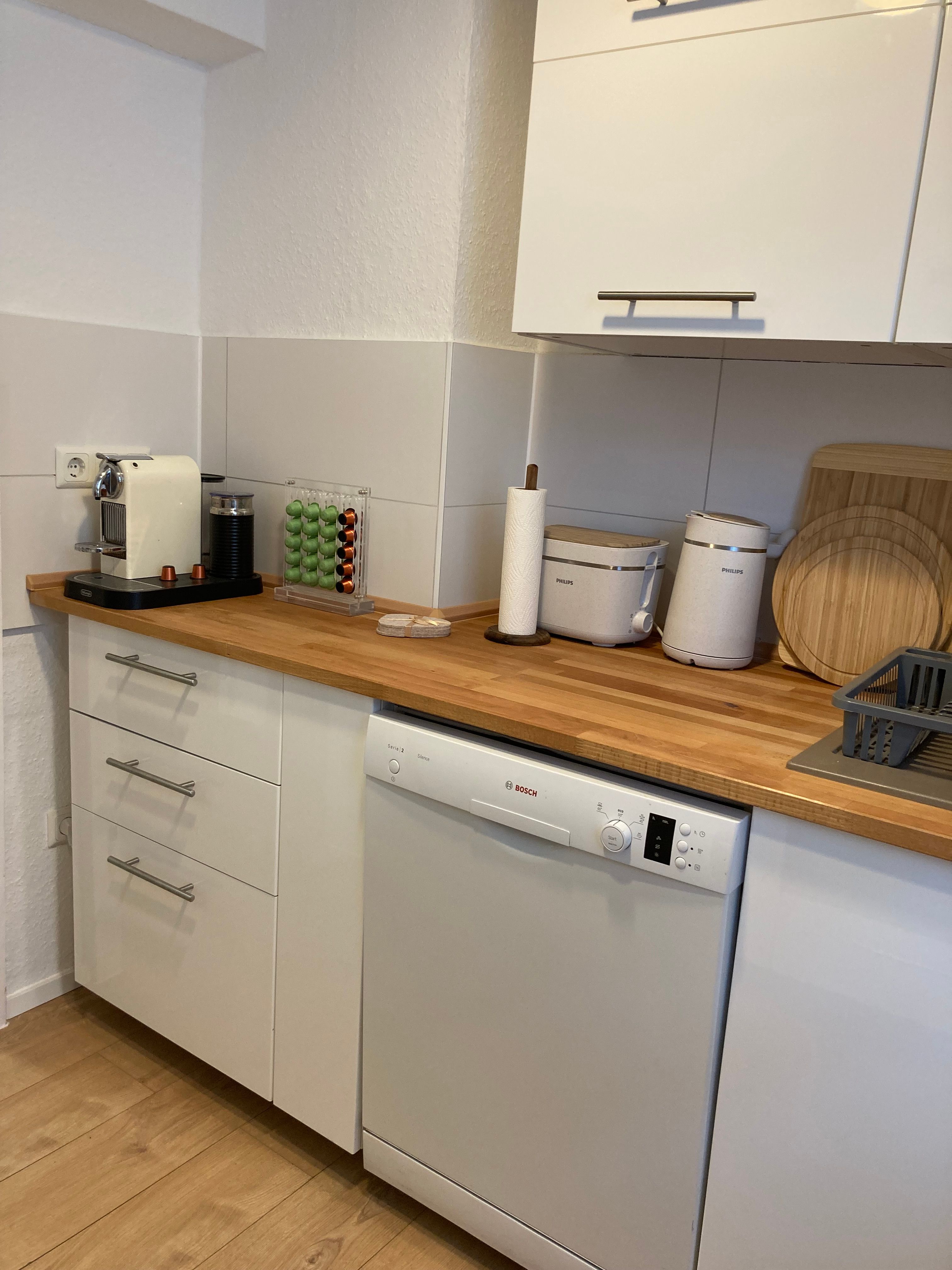  Top Furnished 3-Room Flat, 60m2, Troisdorf Centre, 5 Min Walk To The Train Station  -  Top furnished 3-room flat, 60m2, Troisdorf centre, 5 min walk to the train station  - Gallery -  9