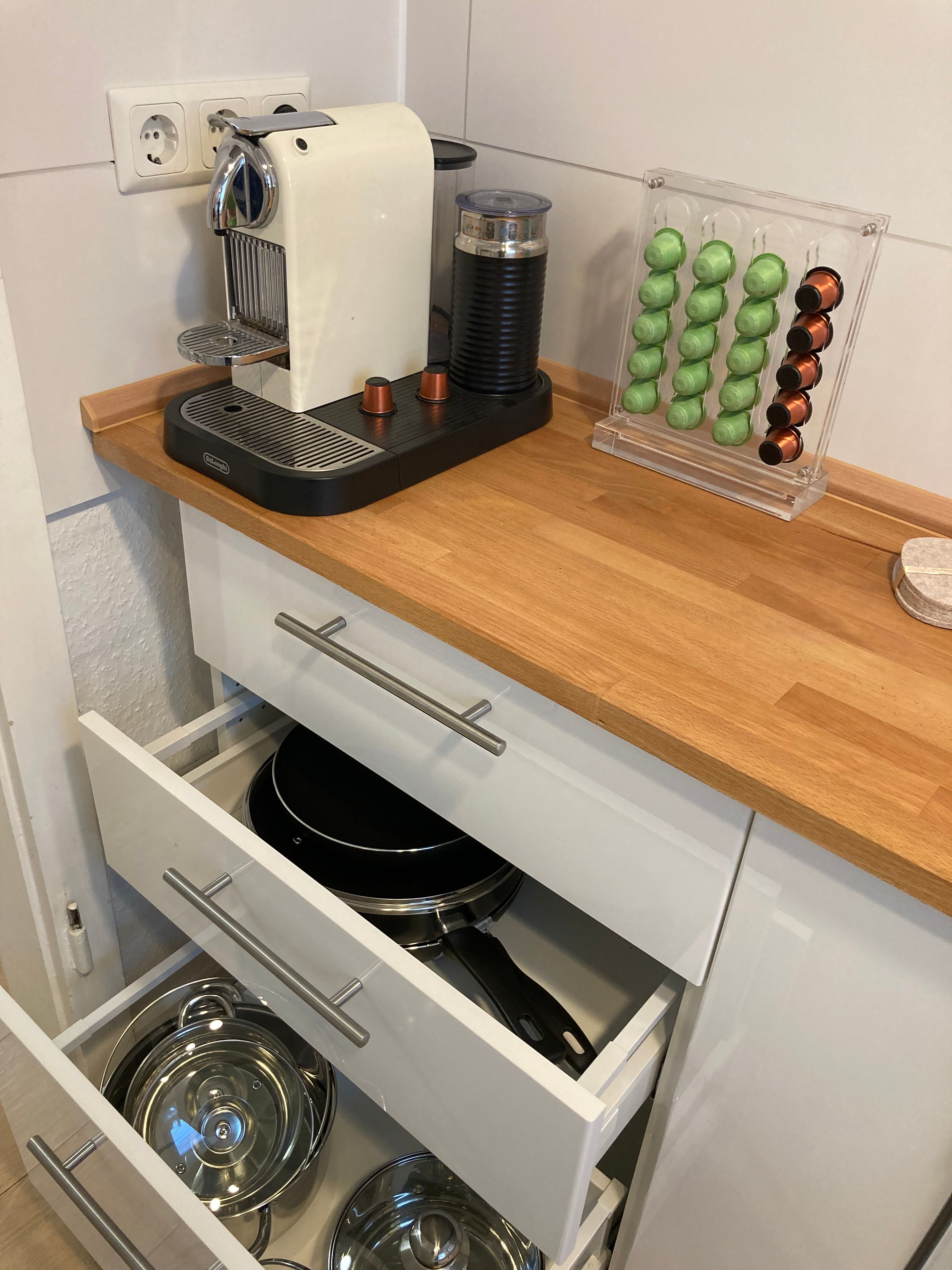  Top Furnished 3-Room Flat, 60m2, Troisdorf Centre, 5 Min Walk To The Train Station  -  Top furnished 3-room flat, 60m2, Troisdorf centre, 5 min walk to the train station  - Gallery -  10