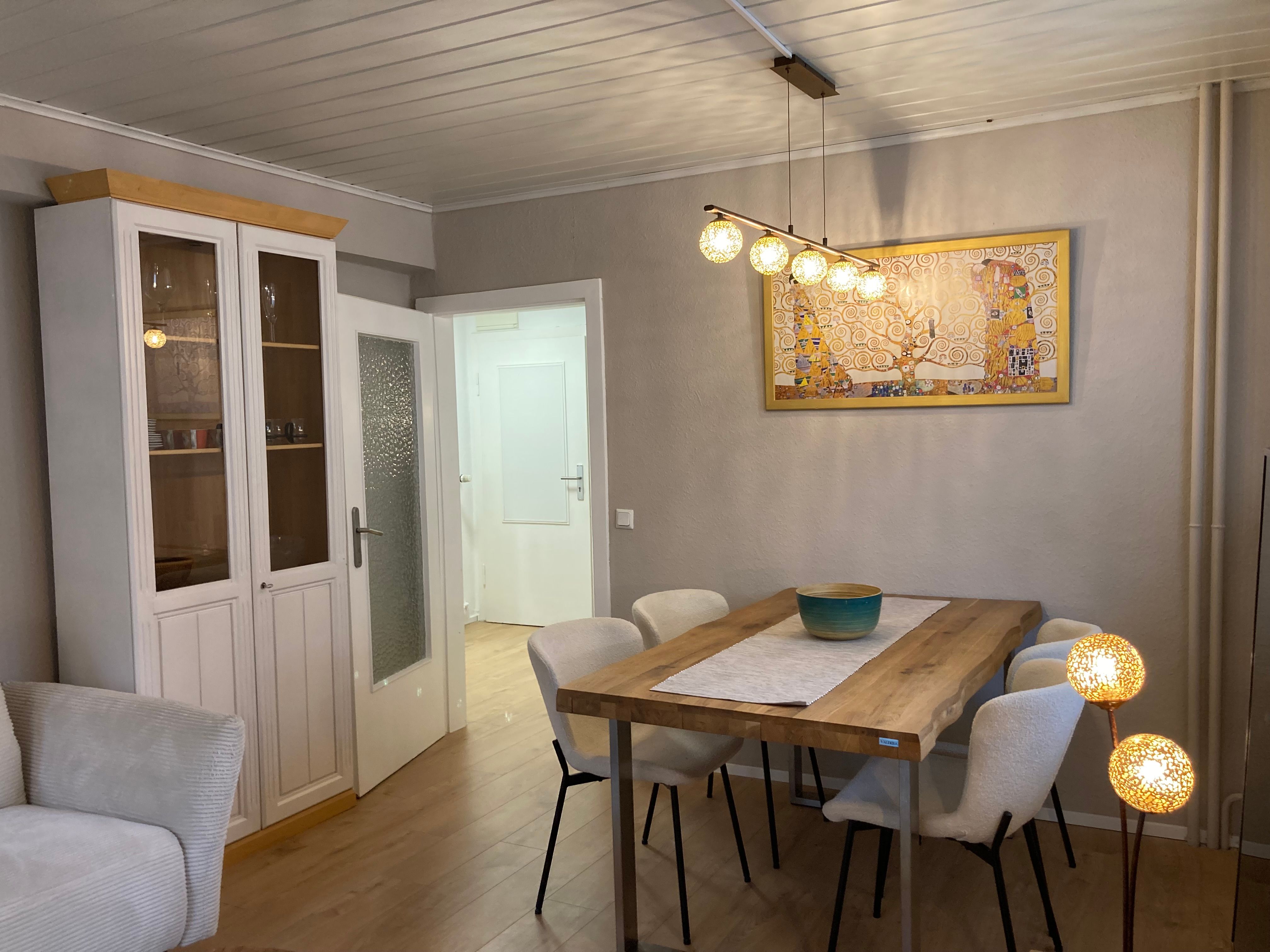  Top Furnished 3-Room Flat, 60m2, Troisdorf Centre, 5 Min Walk To The Train Station  -  Top furnished 3-room flat, 60m2, Troisdorf centre, 5 min walk to the train station  - Gallery -  6