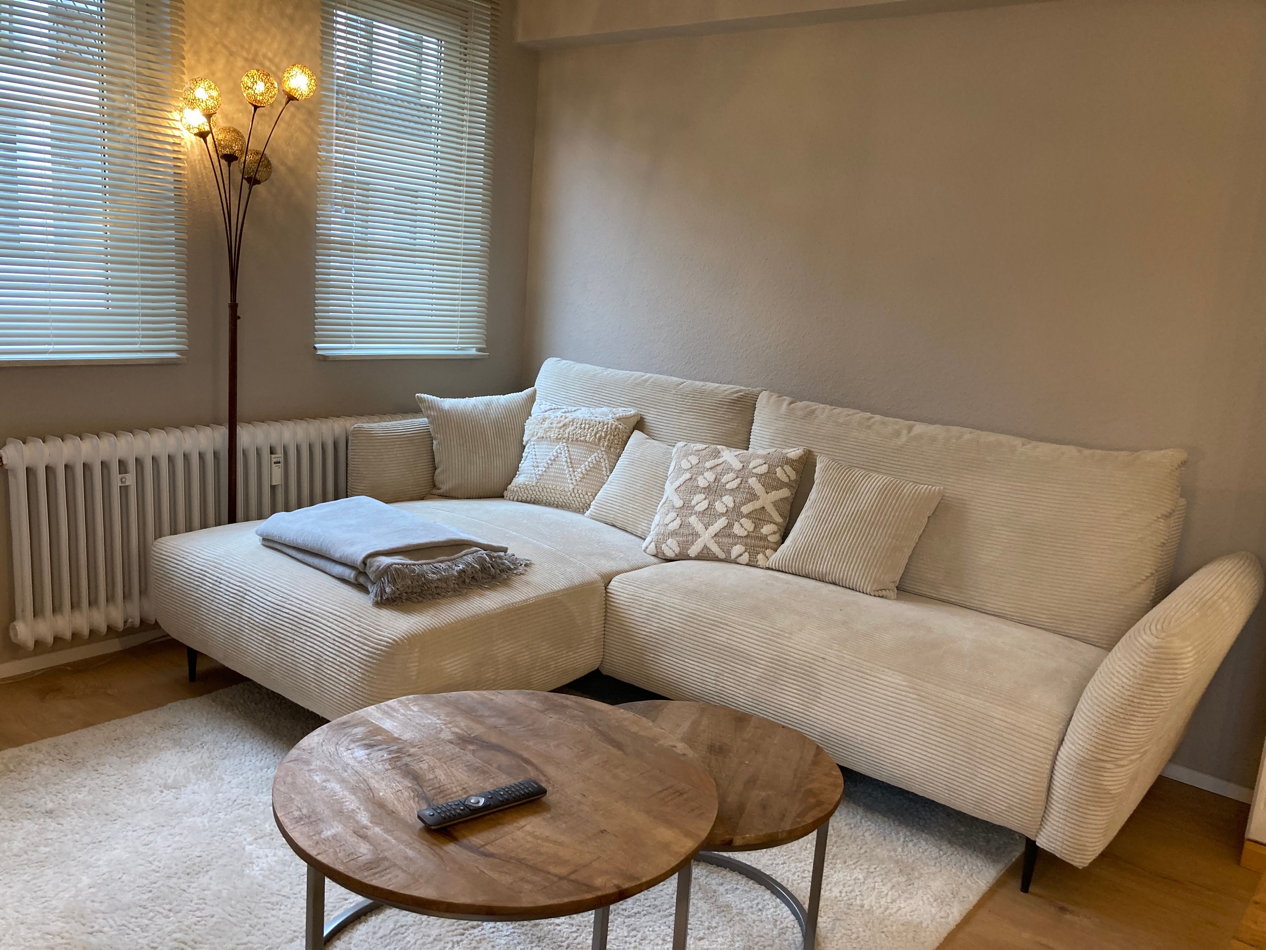  Top Furnished 3-Room Flat, 60m2, Troisdorf Centre, 5 Min Walk To The Train Station  -  Top furnished 3-room flat, 60m2, Troisdorf centre, 5 min walk to the train station  - Gallery -  23