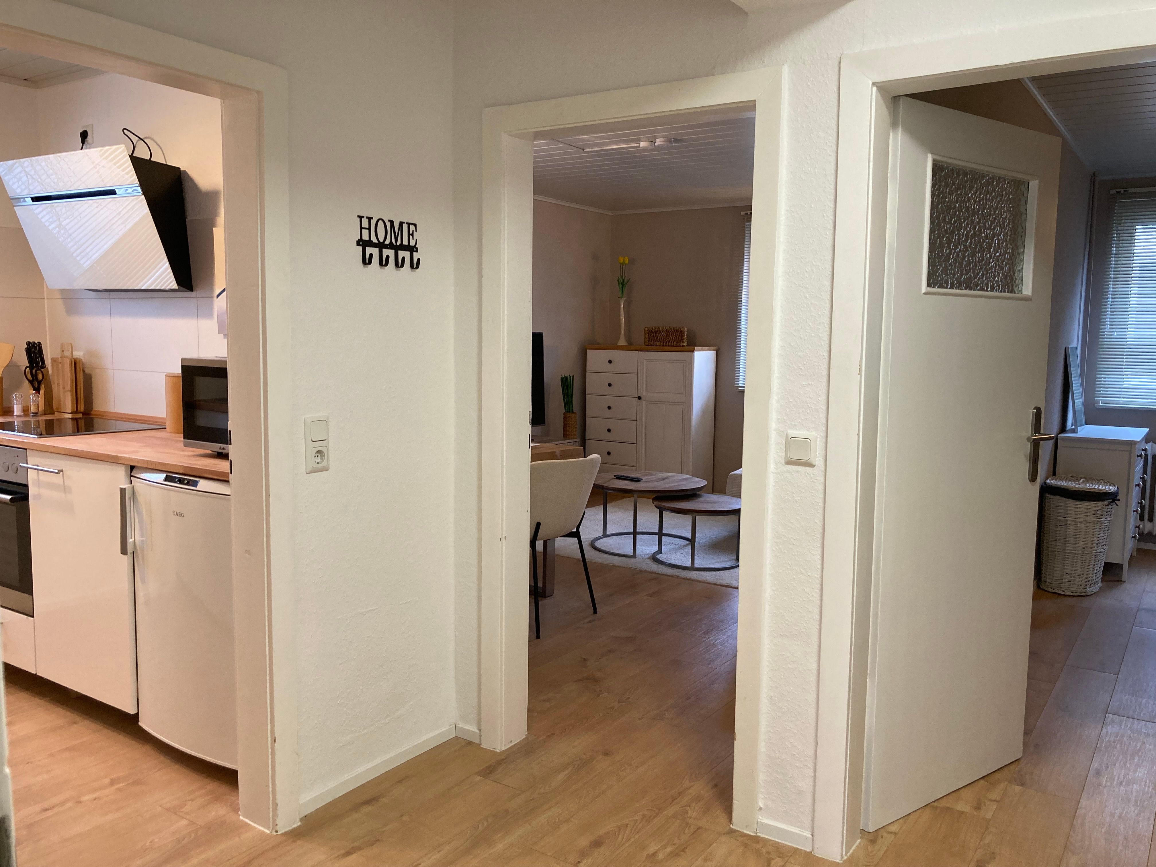 Top Furnished 3-Room Flat, 60m2, Troisdorf Centre, 5 Min Walk To The Train Station  -  Top furnished 3-room flat, 60m2, Troisdorf centre, 5 min walk to the train station  - Gallery -  8