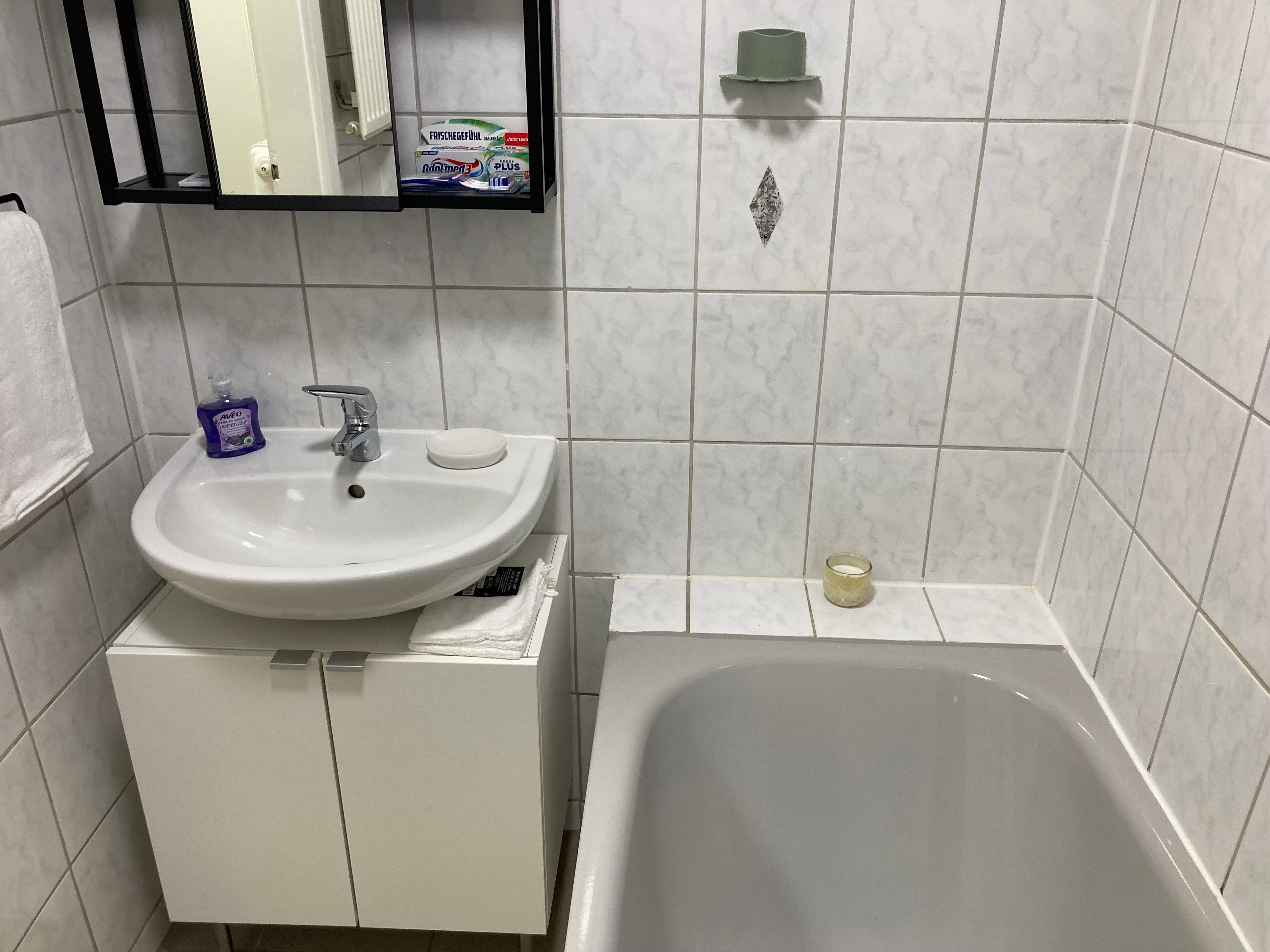  Top Furnished 3-Room Flat, 60m2, Troisdorf Centre, 5 Min Walk To The Train Station  -  Top furnished 3-room flat, 60m2, Troisdorf centre, 5 min walk to the train station  - Gallery -  3