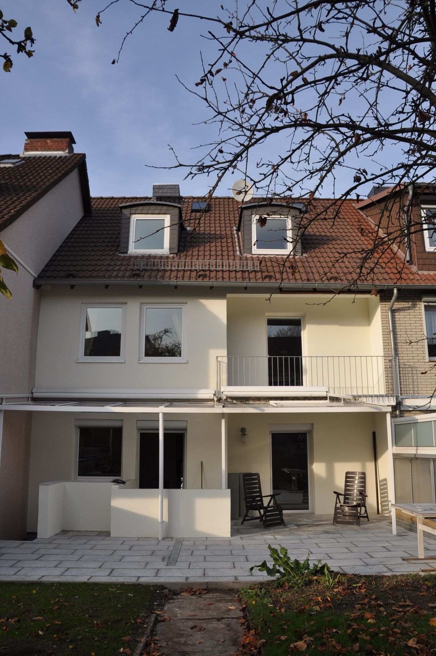 Cozy Apartment In Quiet Street, Near VW (Volkswagen) - 2