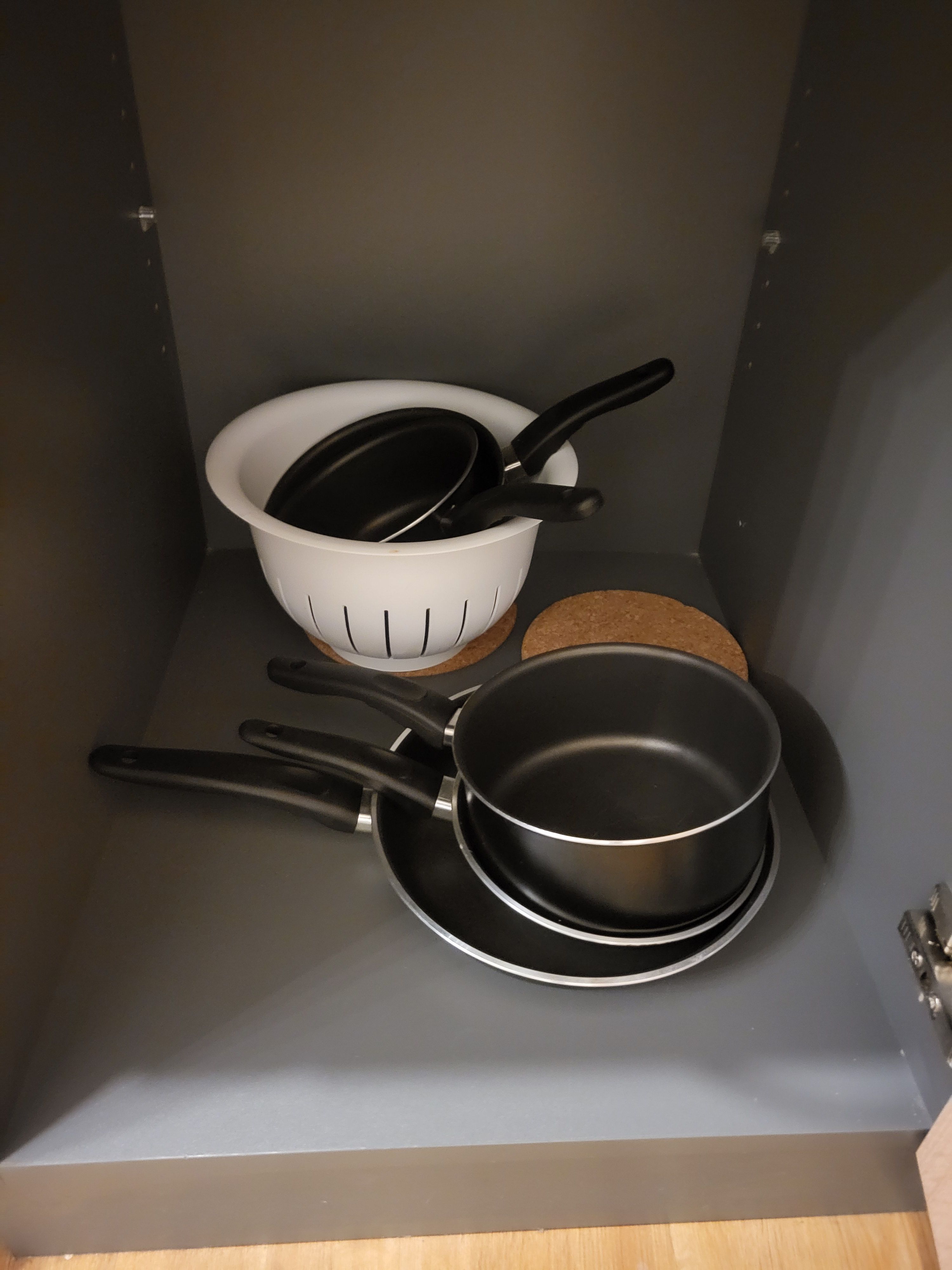  Living On The Rhine Promenade, Stylishly Furnished At An All-Inclusive Price  -  Living on the Rhine promenade, stylishly furnished at an all-inclusive price  - Gallery -  8