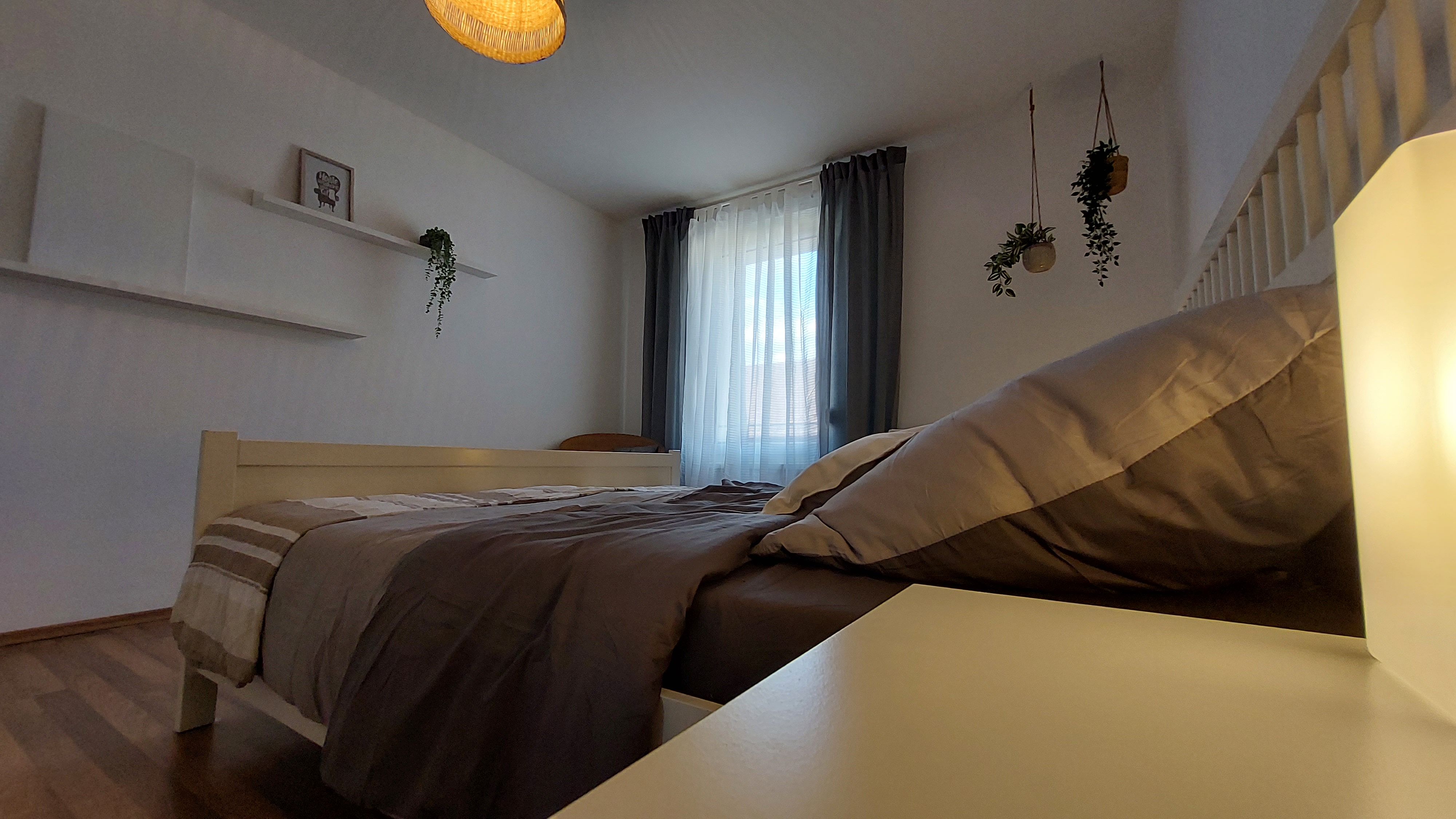 Central With Balcony - Cozy All-In Apartment - 13