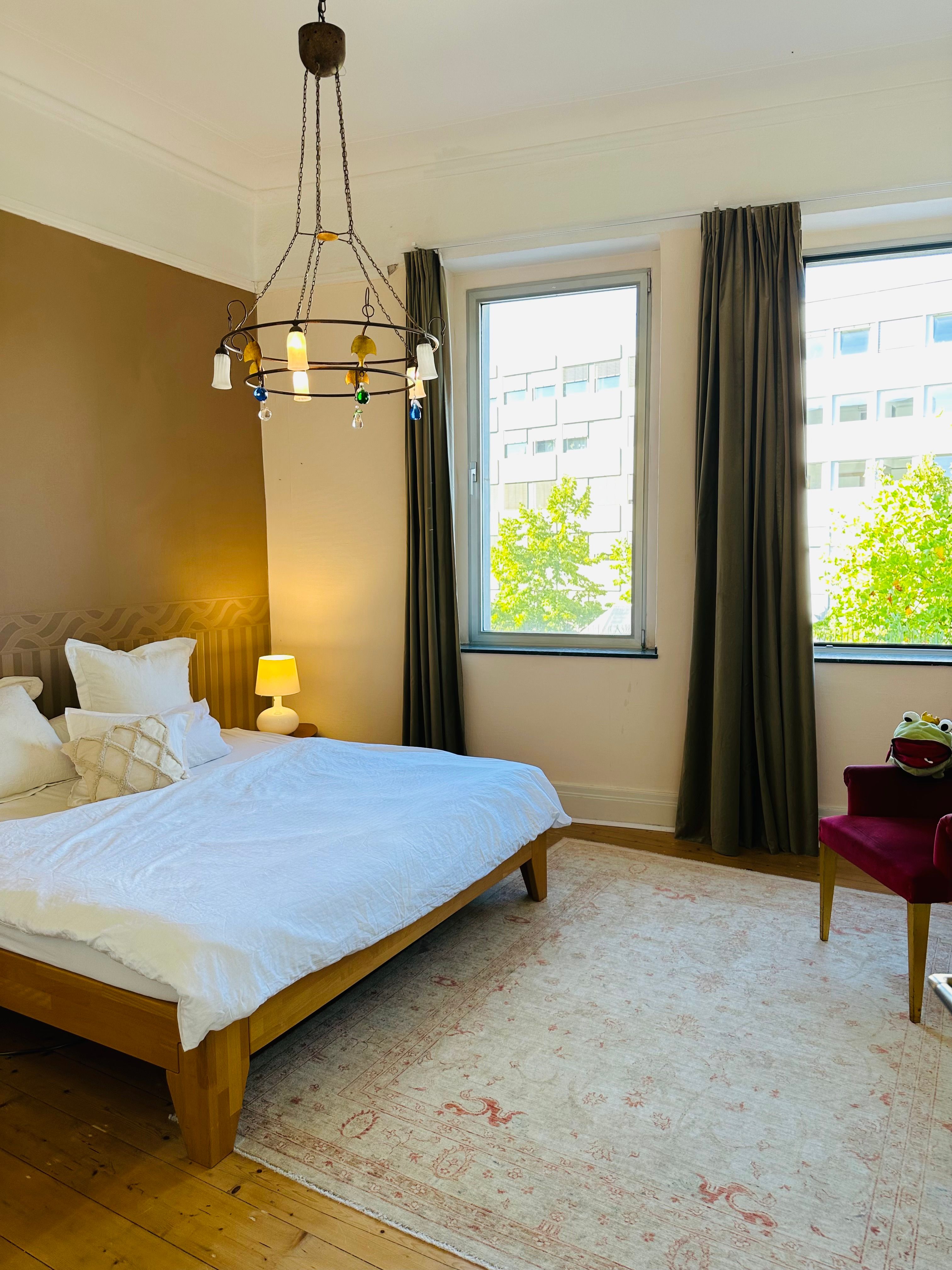 Exclusive, Modern City Apartment With Luxurious Bathroom - 3
