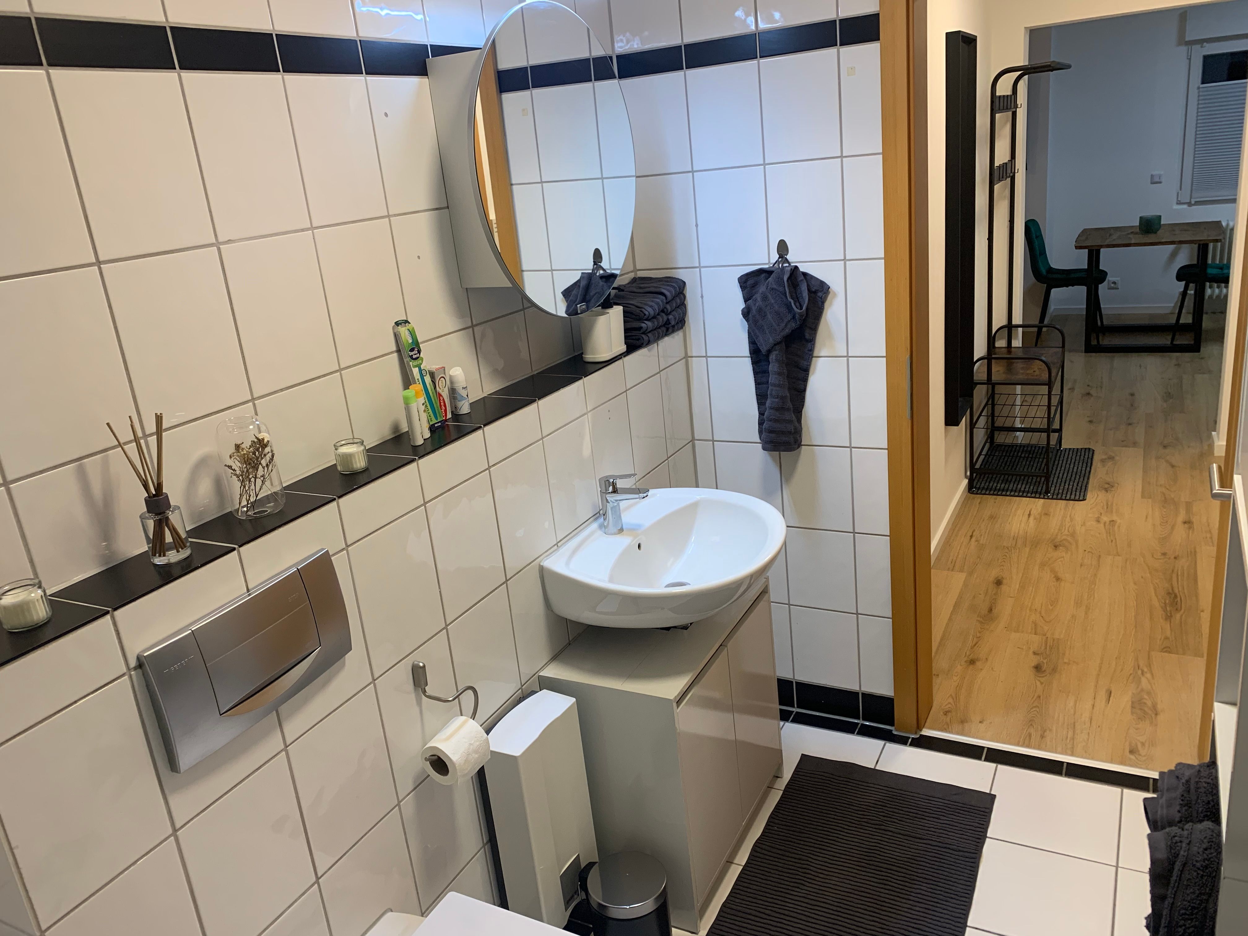  All In! Furnished 2 Room Apartment (ready To Move In Only With A Suitcase) In A Central Location In   -  All in! Furnished 2 room apartment (ready to move in only with a suitcase) in a central location in Frechen  - Gallery -  7