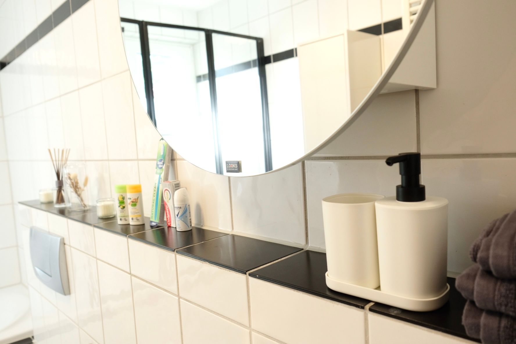 All In! Furnished 2 Room Apartment (ready To Move In Only With A Suitcase) In A Central Location In   -  All in! Furnished 2 room apartment (ready to move in only with a suitcase) in a central location in Frechen  - Gallery -  9