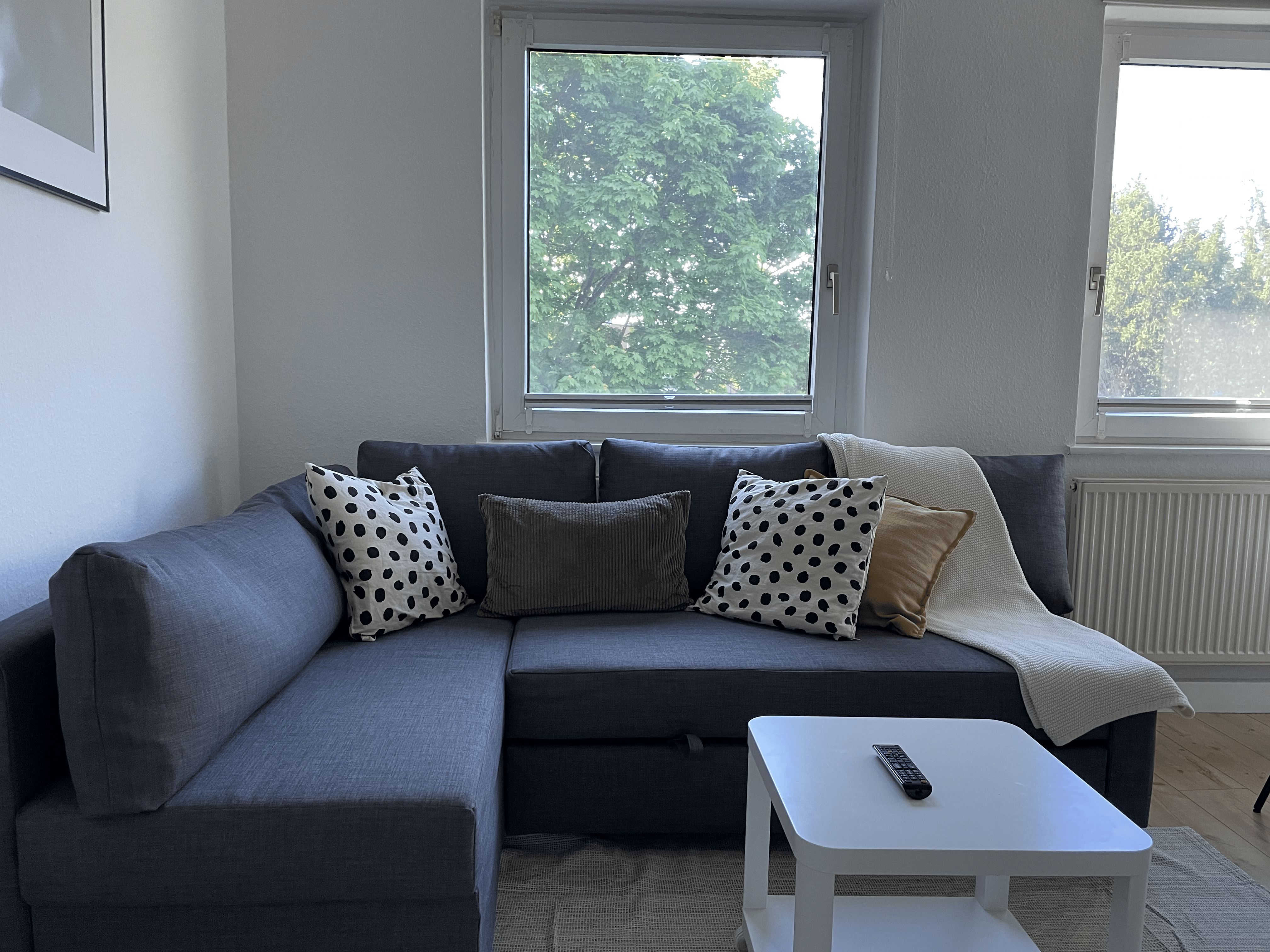 Bright 2BR Flat Near Cologne | Registration | Long-Term Ready - 16
