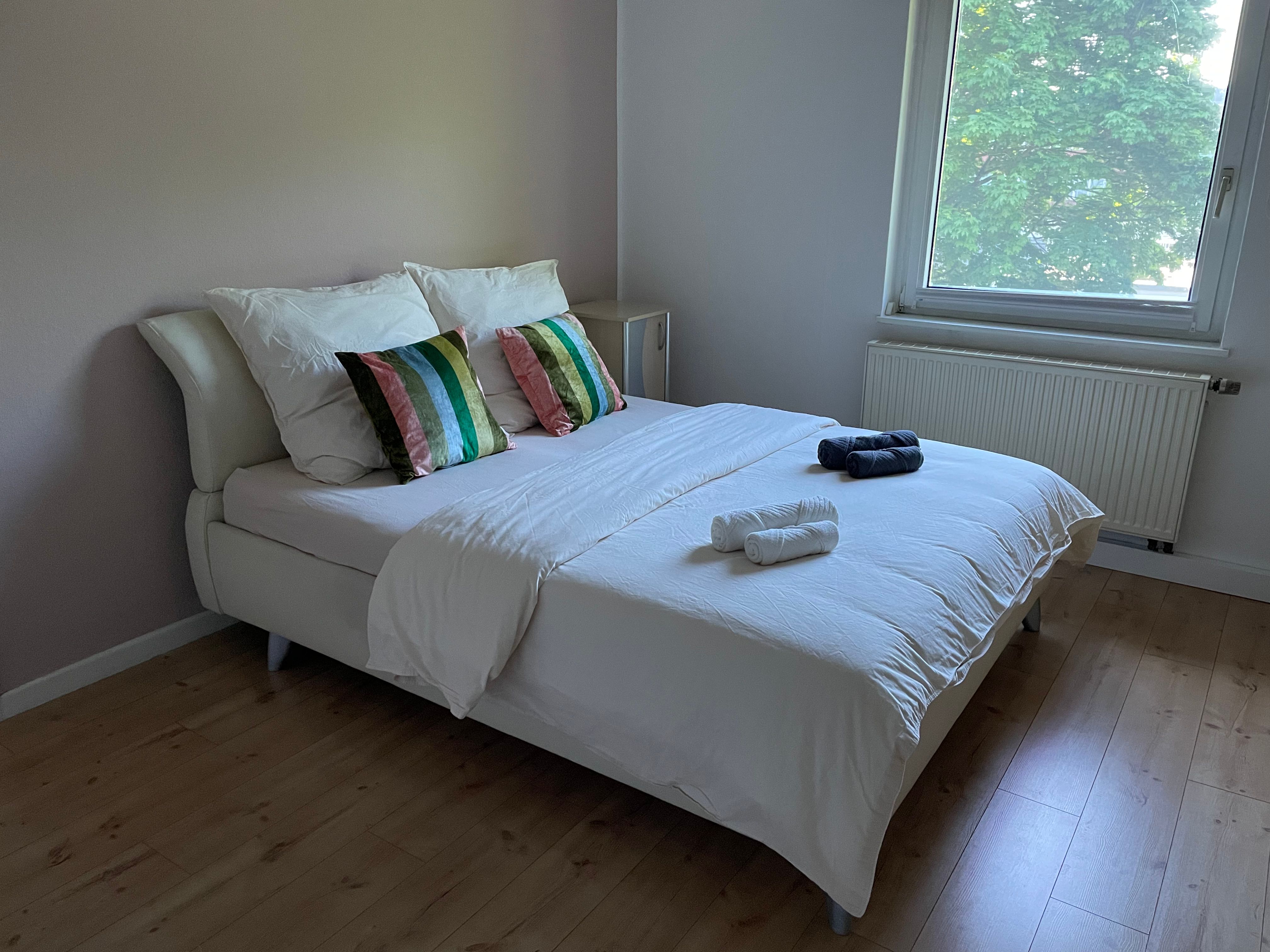 Bright 2BR Flat Near Cologne | Registration | Long-Term Ready - 35