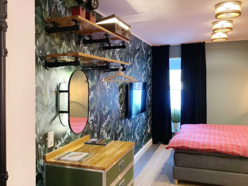 Oberhausen, apartment with balcony, ground floor, 1-2 persons, all-inclusive