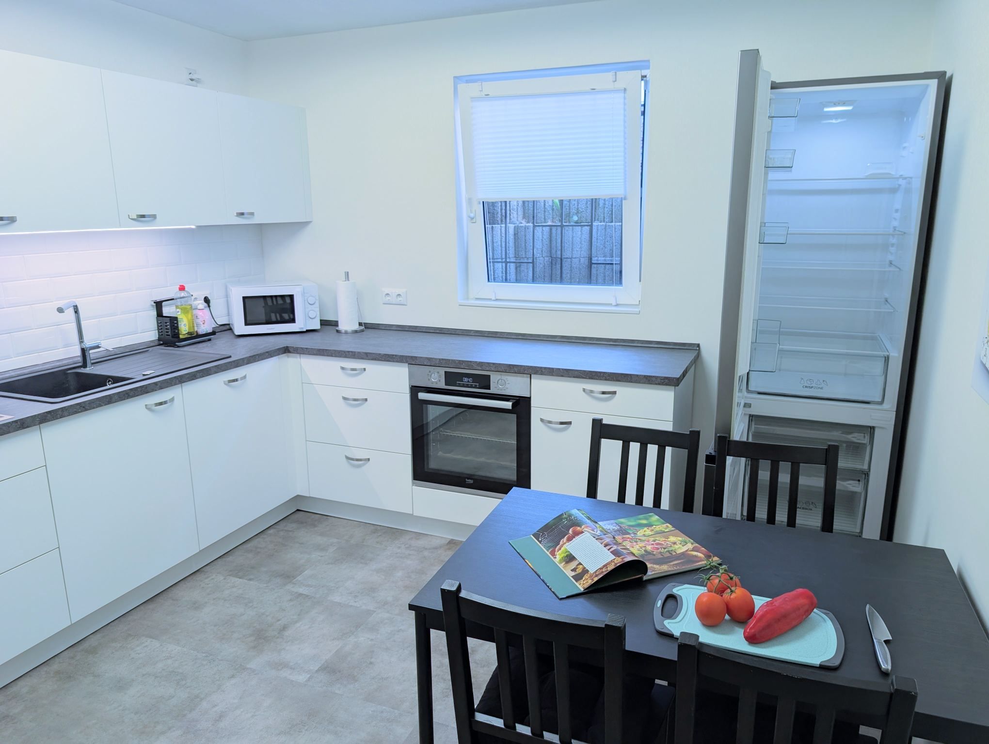 Modern Completely Renovated Apartment, Quiet With Best Connection To Cologne And Bonn - 28