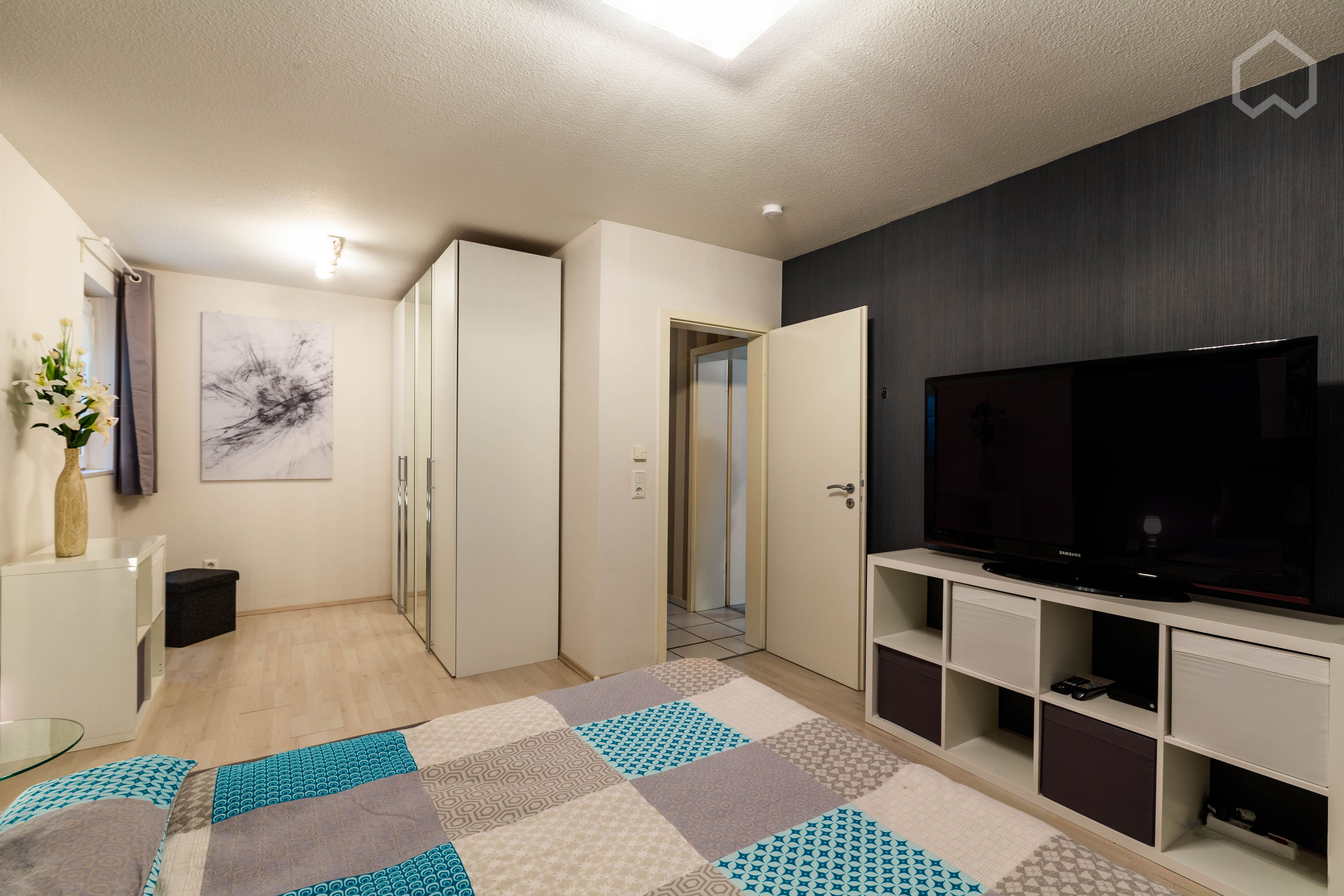  Modern Apartment, Quiet With Best Connection To Cologne And Bonn  -  Modern apartment, quiet with best connection to Cologne and Bonn  - Gallery -  11