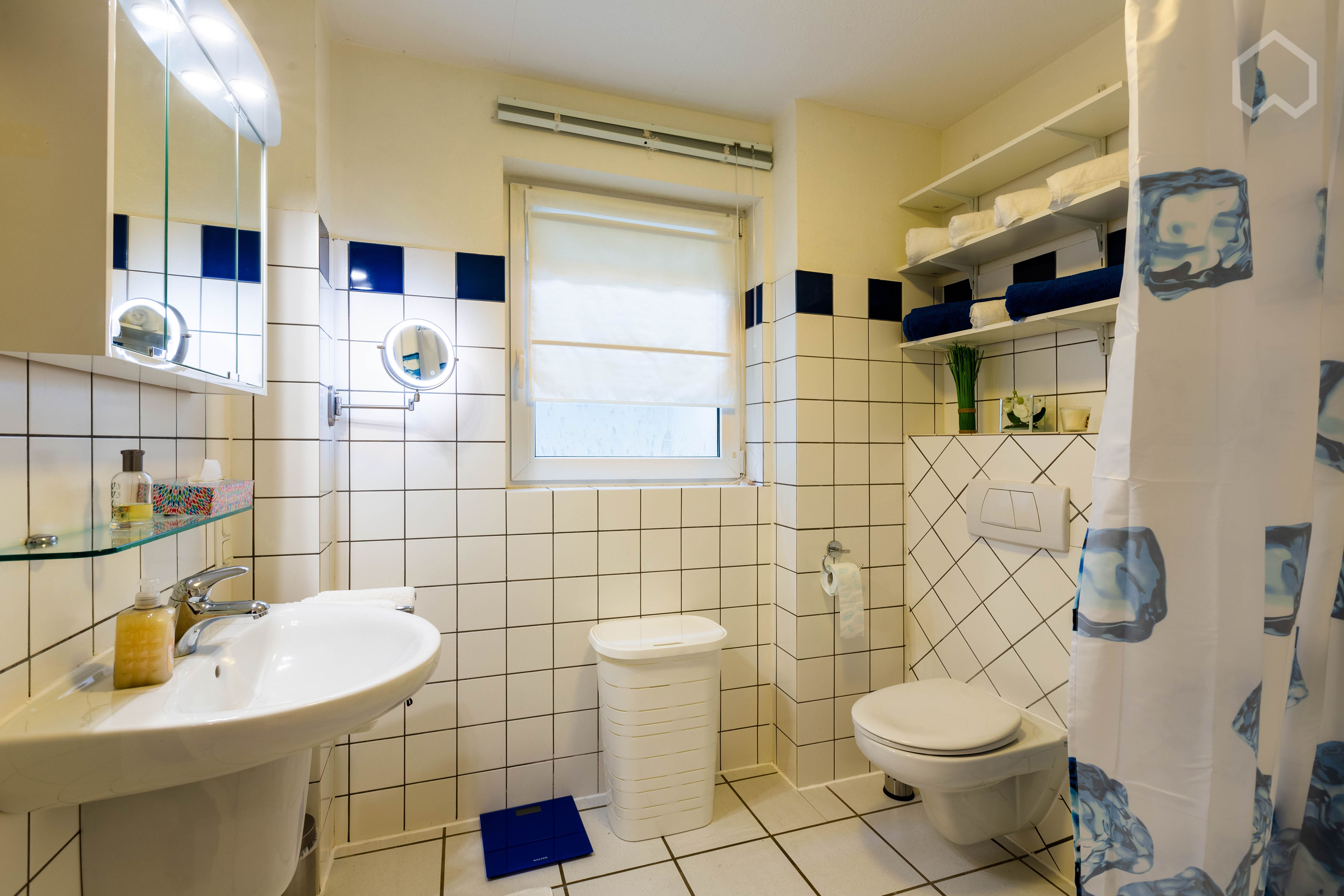  Modern Apartment, Quiet With Best Connection To Cologne And Bonn  -  Modern apartment, quiet with best connection to Cologne and Bonn  - Gallery -  14