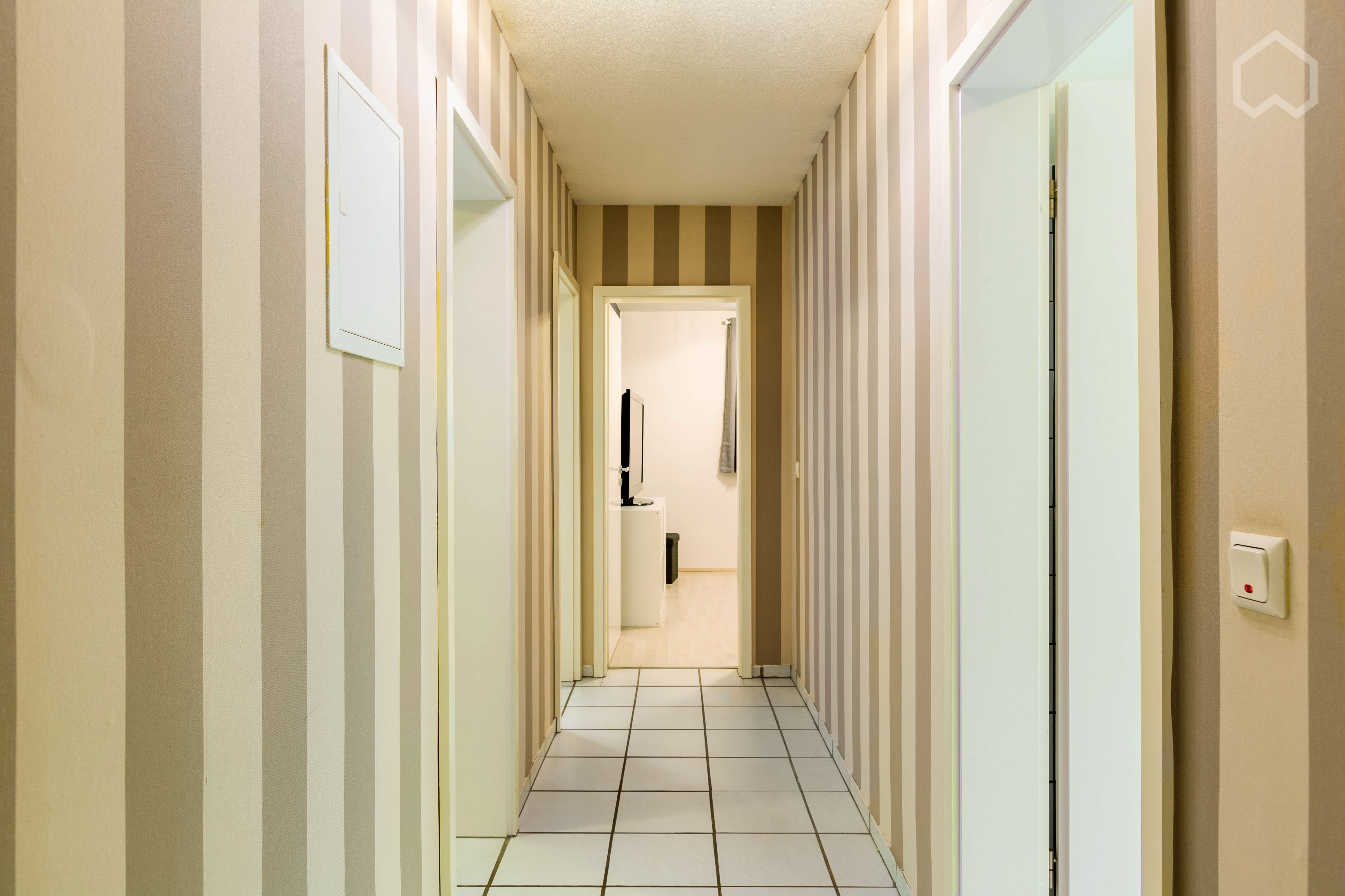  Modern Apartment, Quiet With Best Connection To Cologne And Bonn  -  Modern apartment, quiet with best connection to Cologne and Bonn  - Gallery -  15
