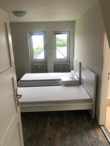 Vollständig möblierte 3-Zimmer-Wohnung mit Balkon - Gallery - 6