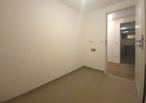 Moderne 2-Zimmer-Wohnung mit Terrasse, Garten und Tiefgaragenstellplatz in Hürth-Efferen - Gallery - 3