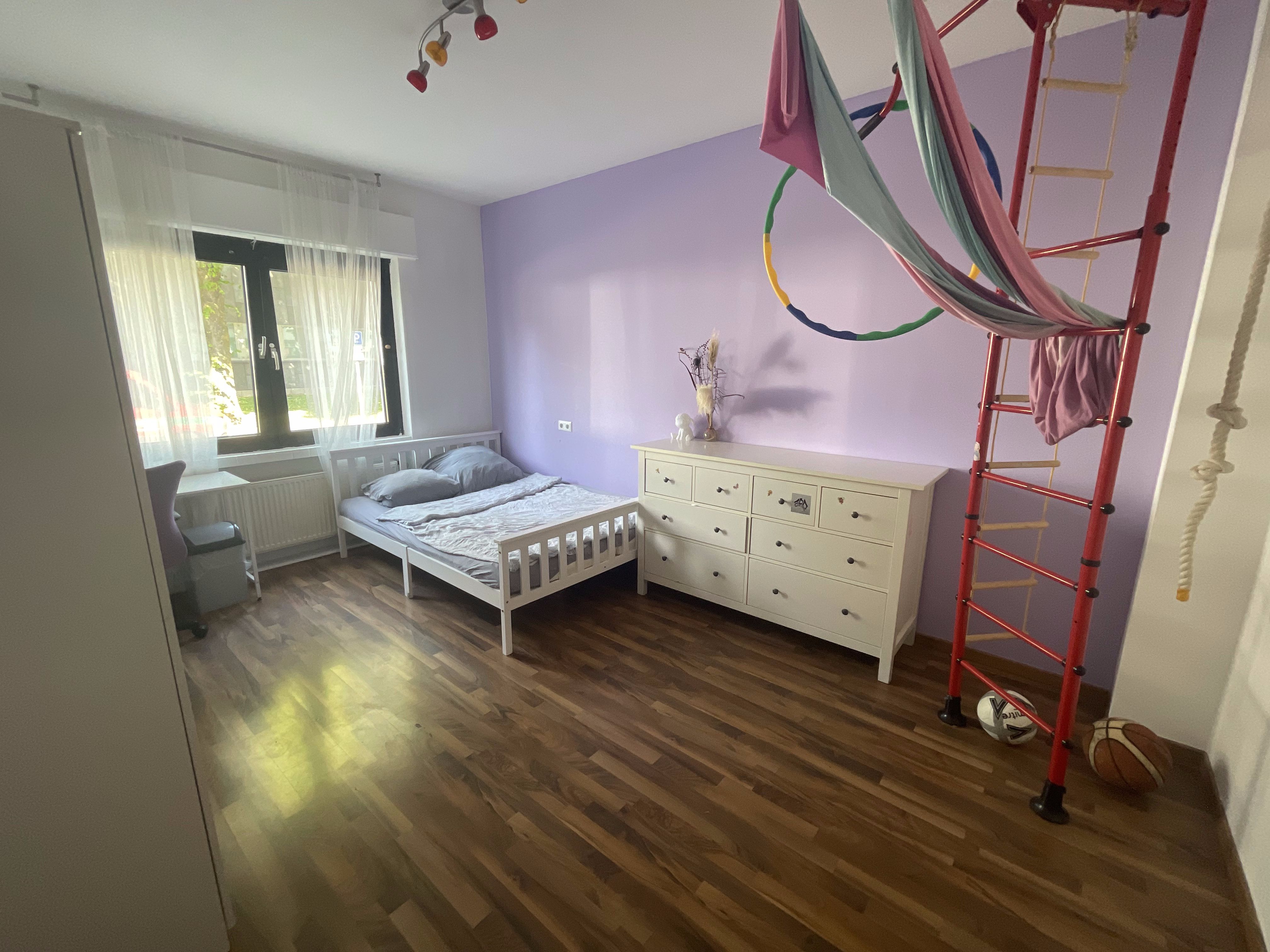 Great & Lovingly Furnished Apartment - 100sqm - In The Heart Of The City - 39