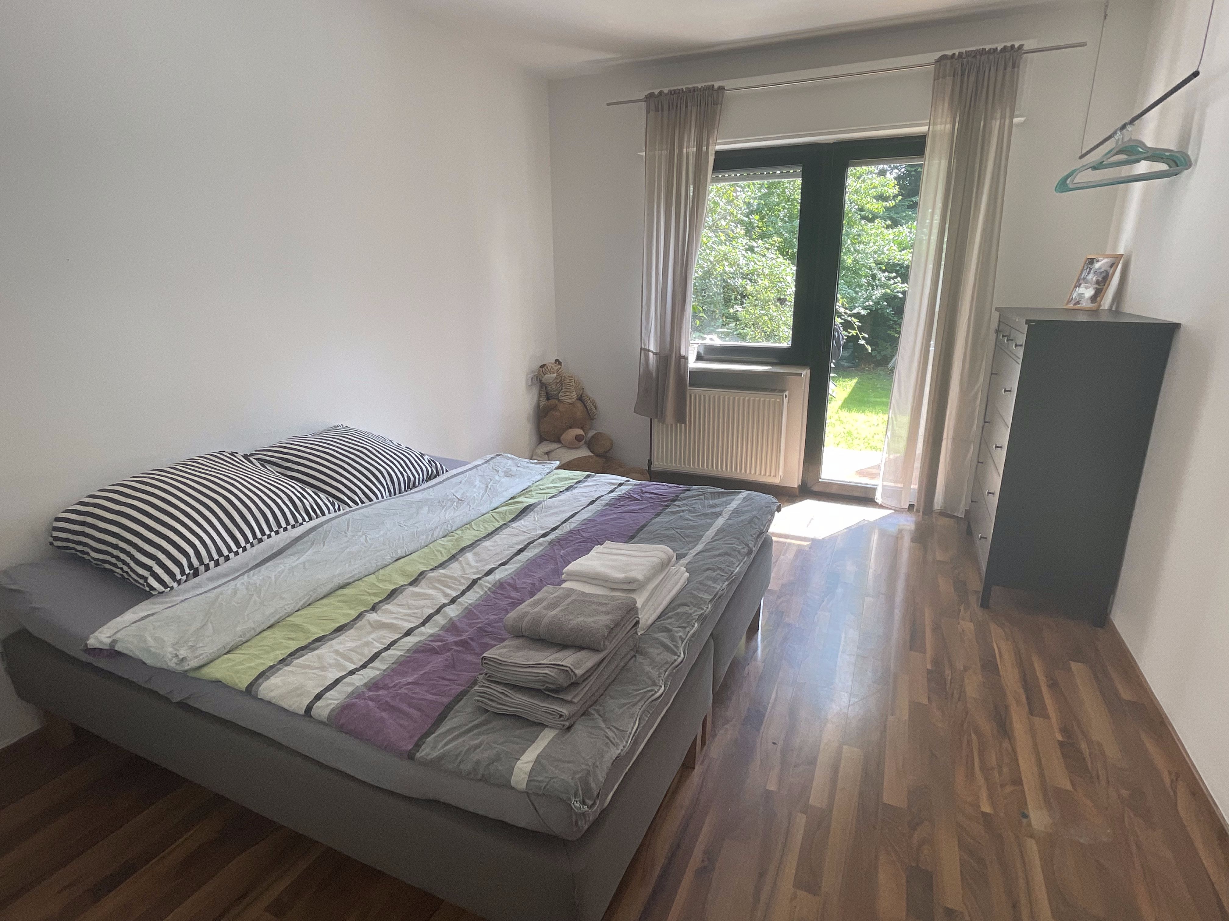 Great & Lovingly Furnished Apartment - 100sqm - In The Heart Of The City - 46