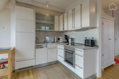 Stylish studio with the highest roof terrace in Bonn's Südstadt +++ right on the university campus