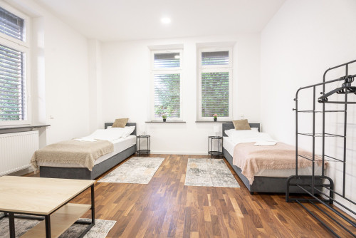 Furnished, modern, and compact four-room apartment - Gallery - 13