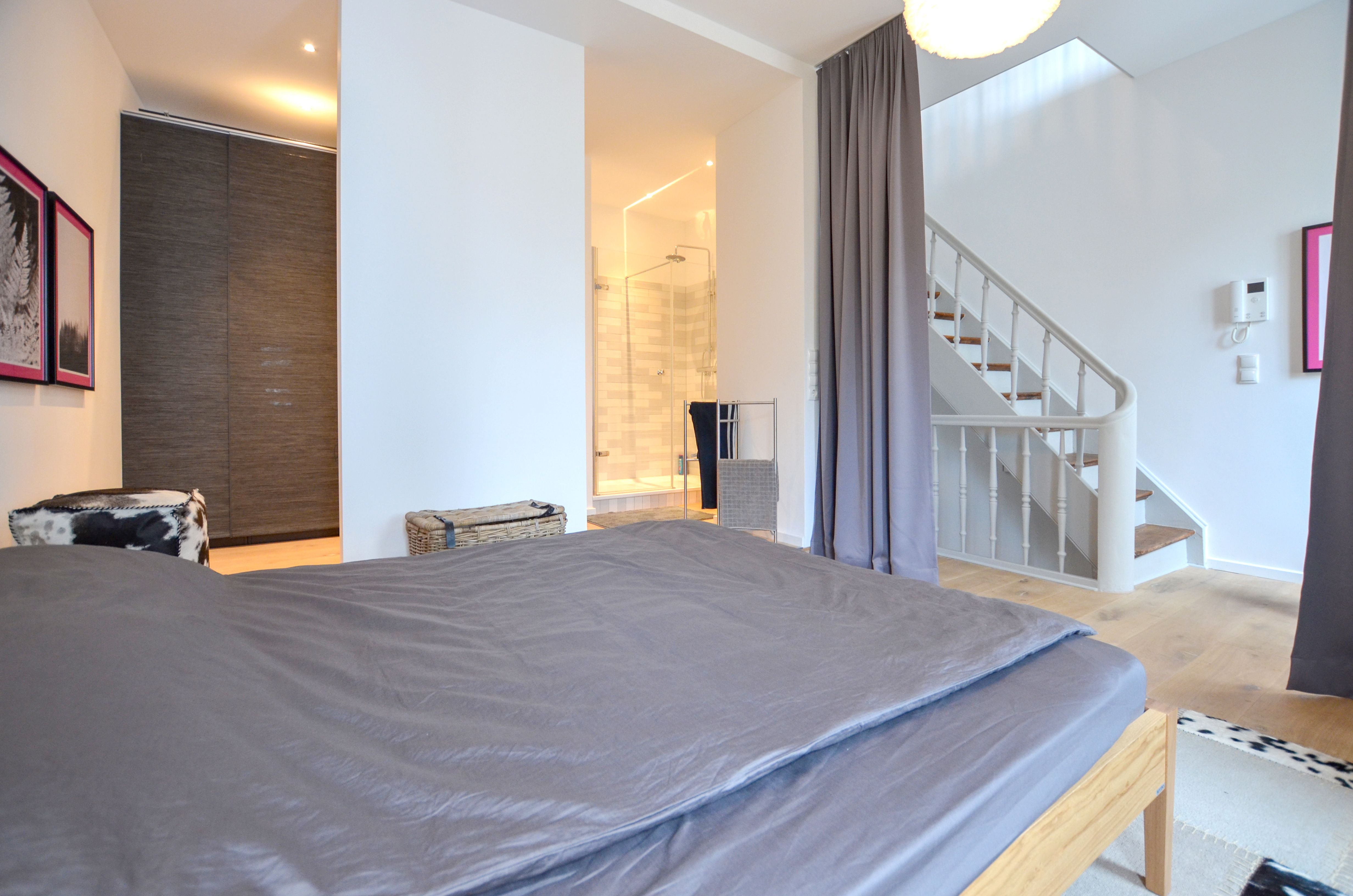  Stylish 3-Level House In A Perfect Location  -  Stylish 3-level house in a perfect location  - Gallery -  8