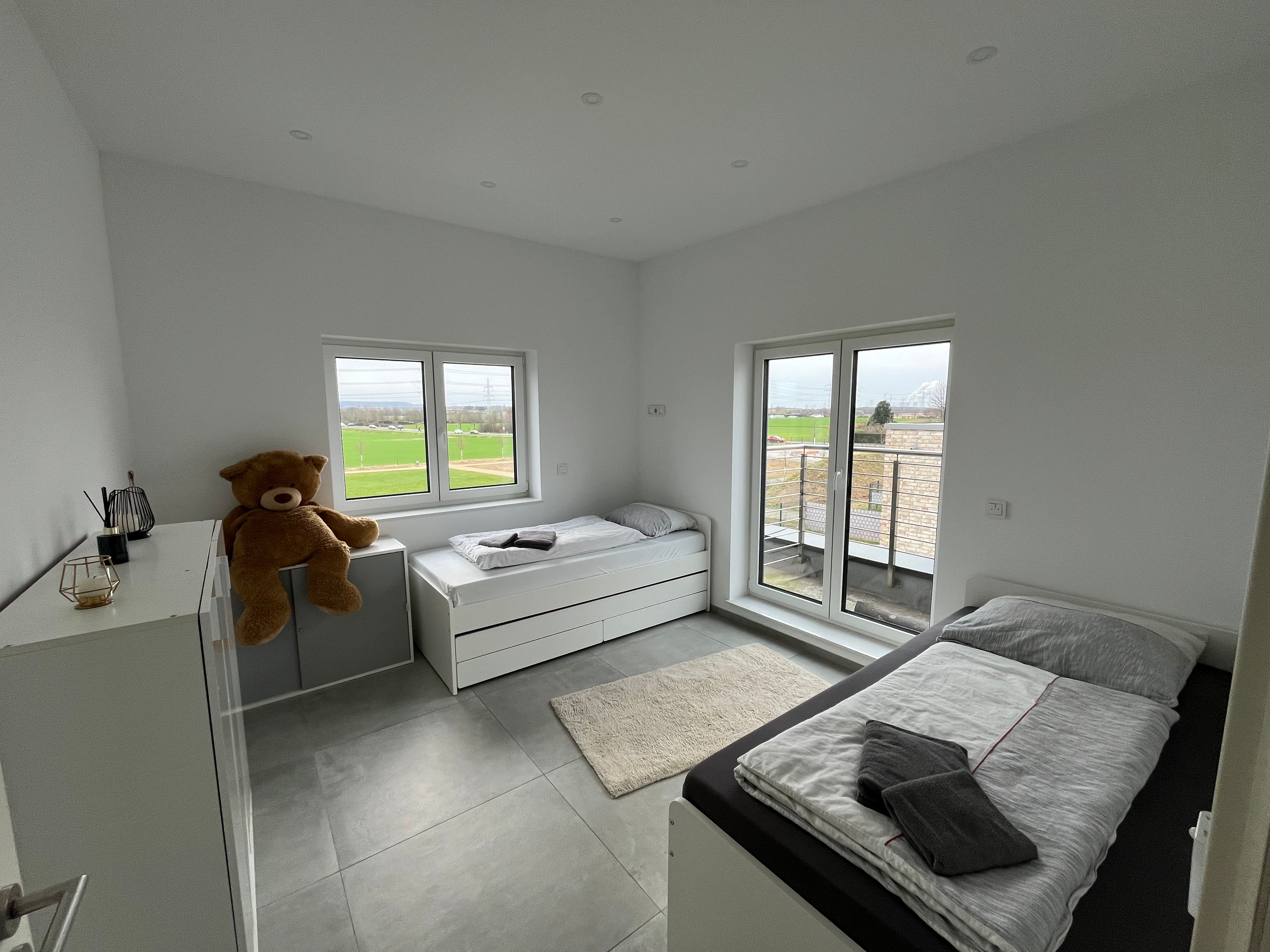  Very Modern House In The House, With Private Entrance In Pulheim  -  Very modern house in the house, with private entrance in Pulheim  - Gallery -  19