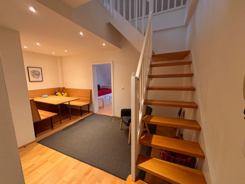 Modern old town apartment with gallery, centrally located below the castle - Gallery - 11