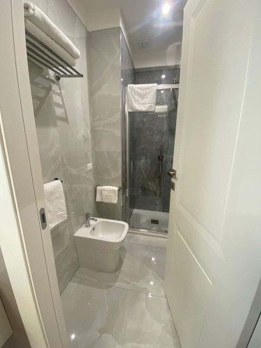 Room in Via Oderisi da Gubbio, Roma for 90 m² with 3 bedrooms