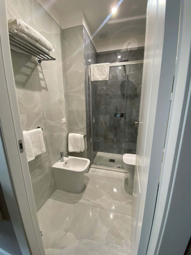 Room in Via Oderisi da Gubbio, Roma for 90 m² with 3 bedrooms