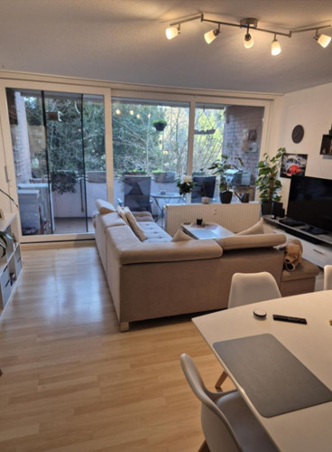 Quiet, Fully Furnished Serviced Apartment with Garden View in Central Location near Cologne (Hürth-Efferen)