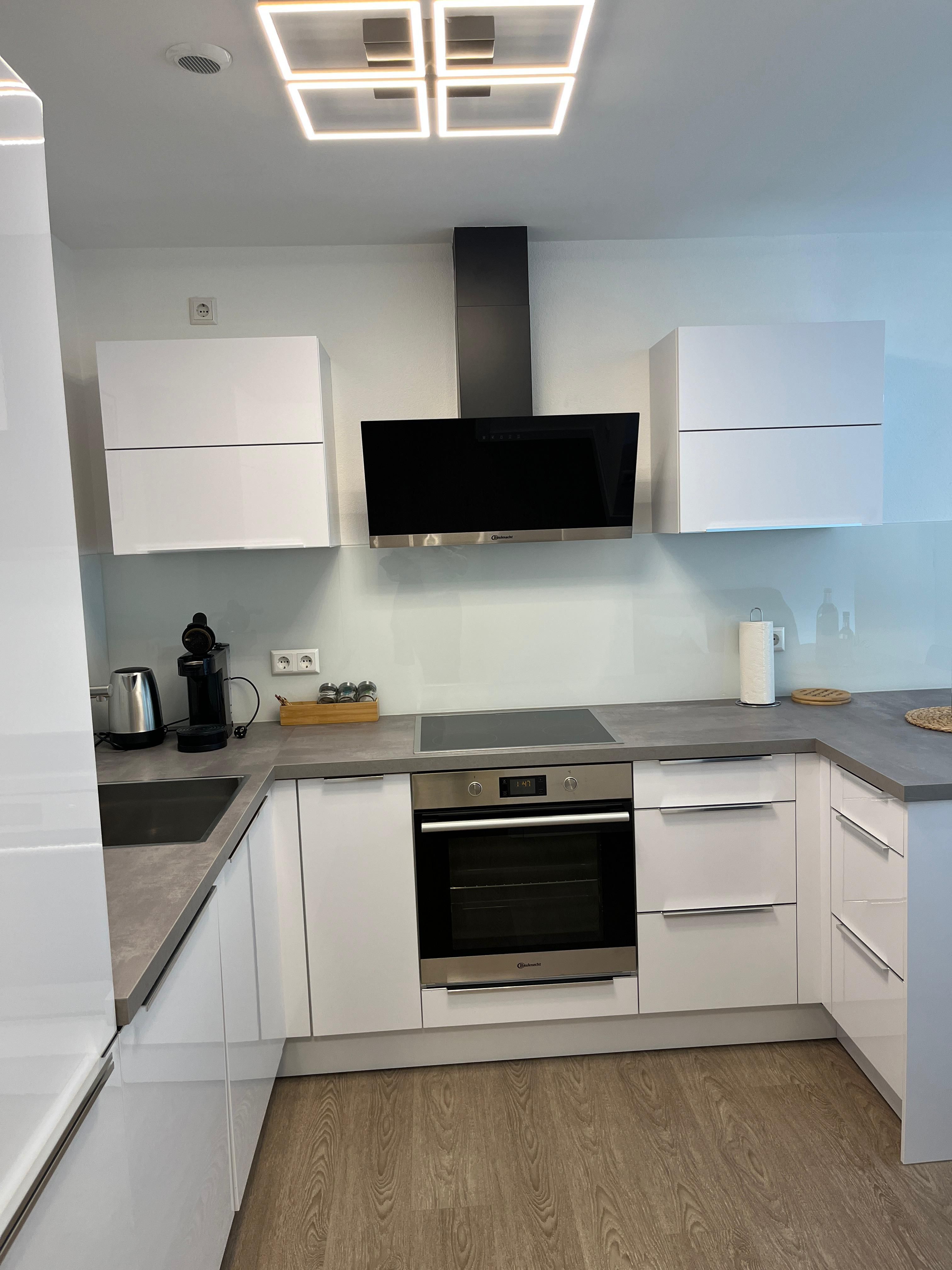 Bright & Modern 2-Room Apartment With Terrace - 3