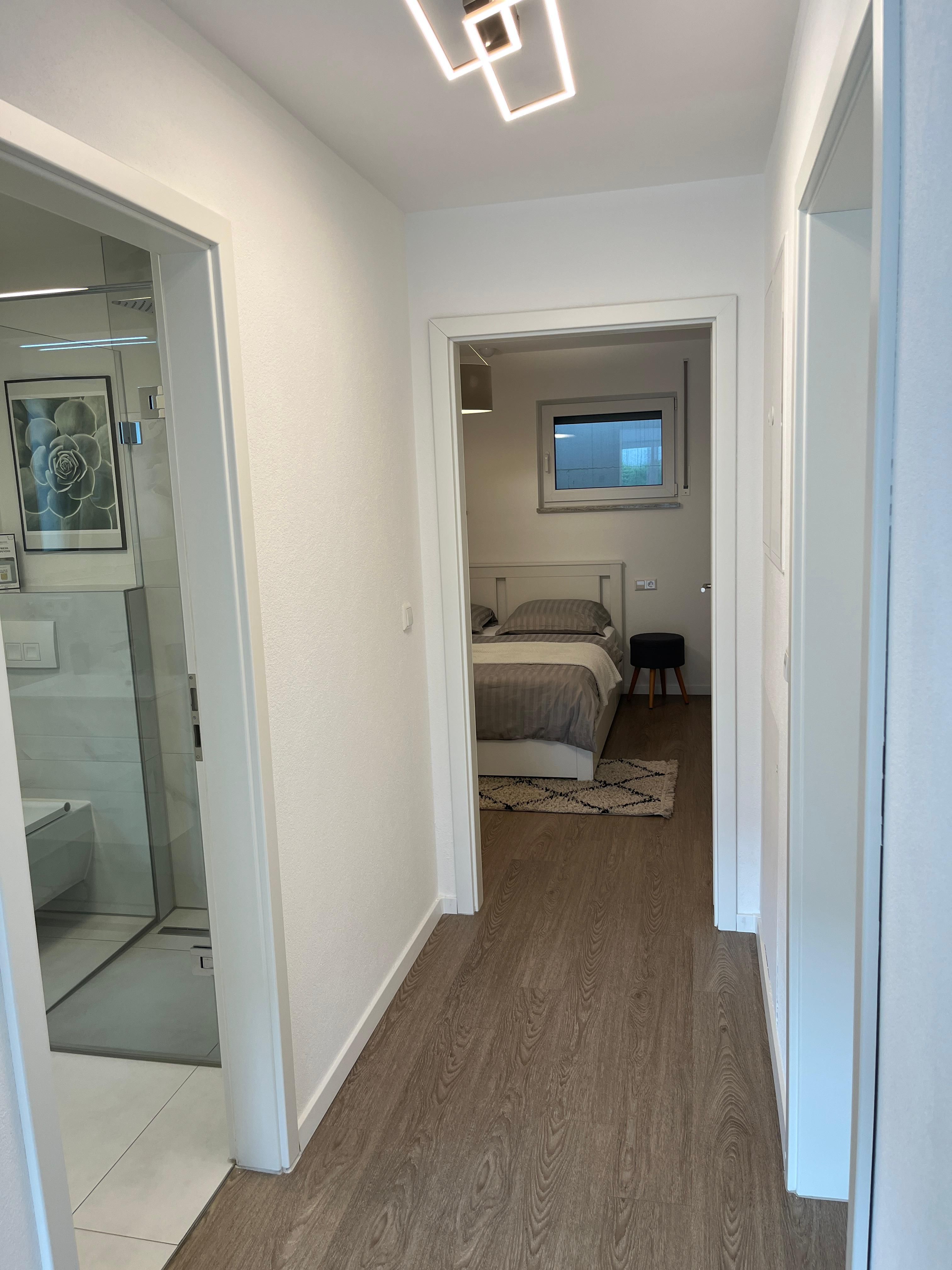 Bright & Modern 2-Room Apartment With Terrace - 1