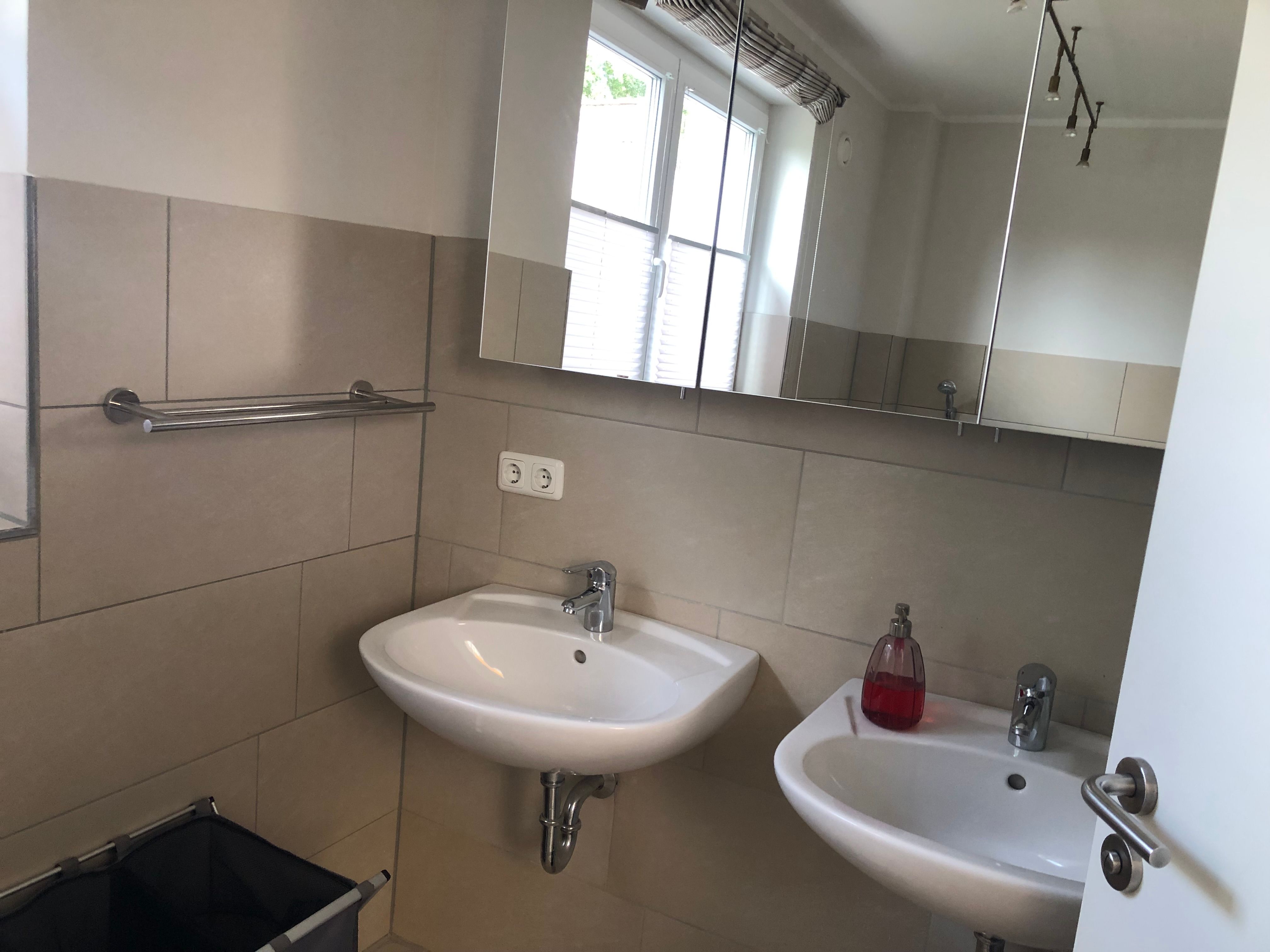  Quiet Loft Close To City Center  -  Quiet loft close to city center  - Gallery -  36