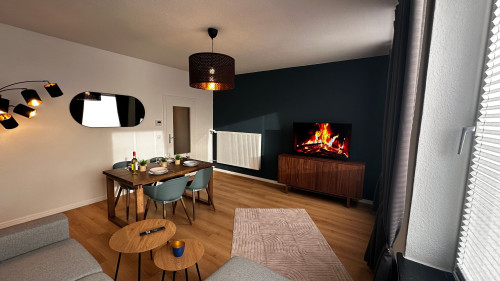 Spacious furnished 3-room apartment in a central location - ideal for long-term stay for up to 6 people - Gallery - 18