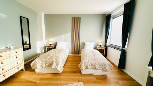 Spacious furnished 3-room apartment in a central location - ideal for long-term stay for up to 6 people - Gallery - 20