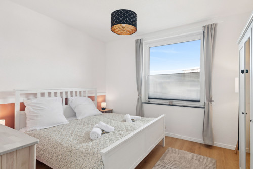 Spacious furnished 3-room apartment in a central location - ideal for long-term stay for up to 6 people - Gallery - 10
